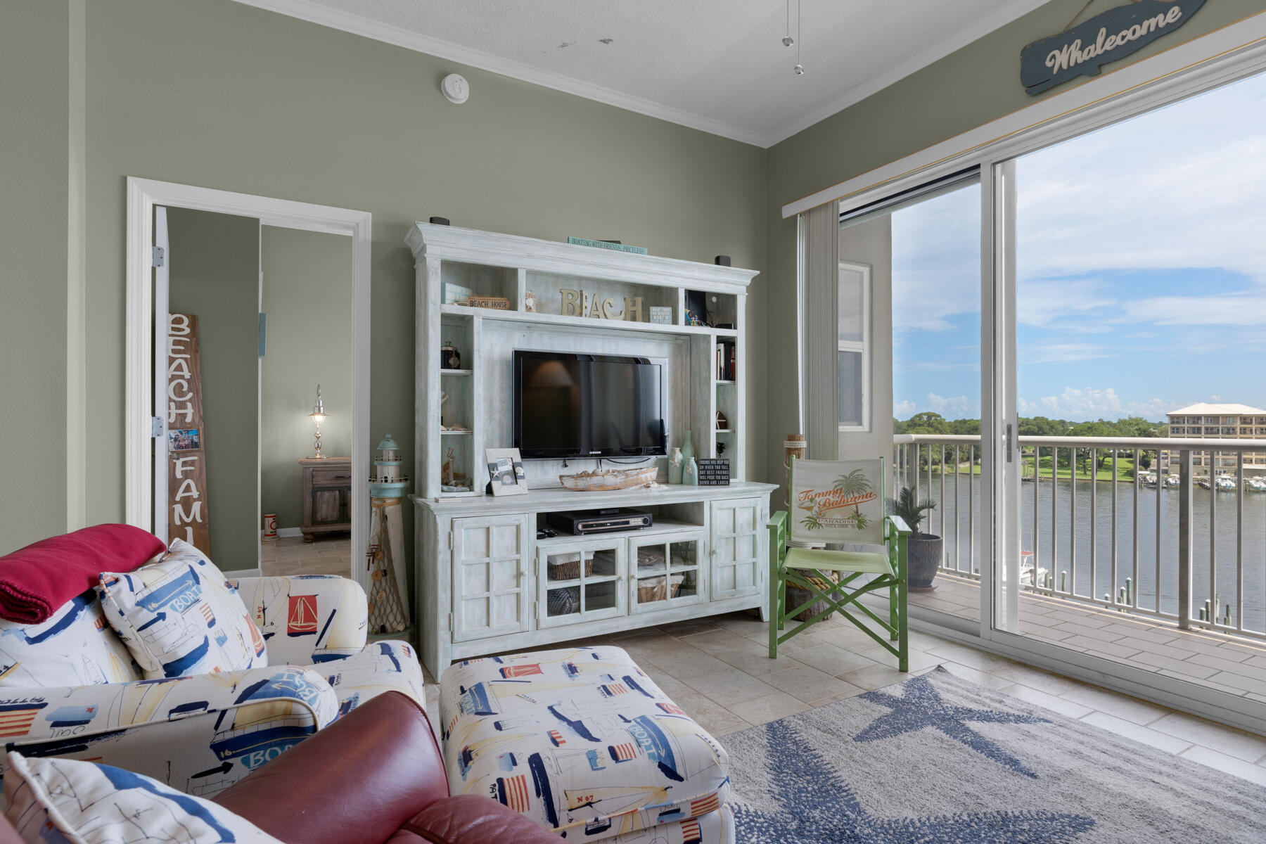 PALM COURT YACHT CLUB - Residential