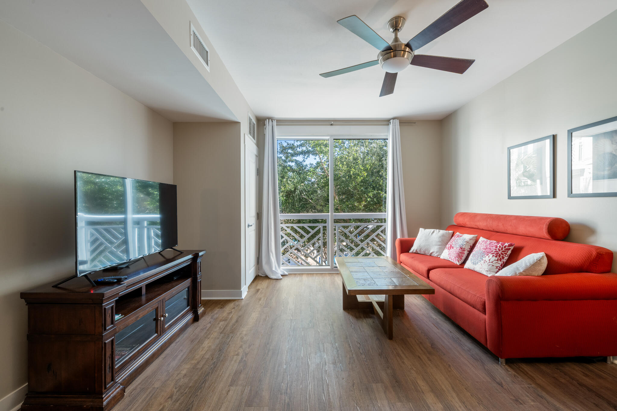 BAHIA CONDO - Residential