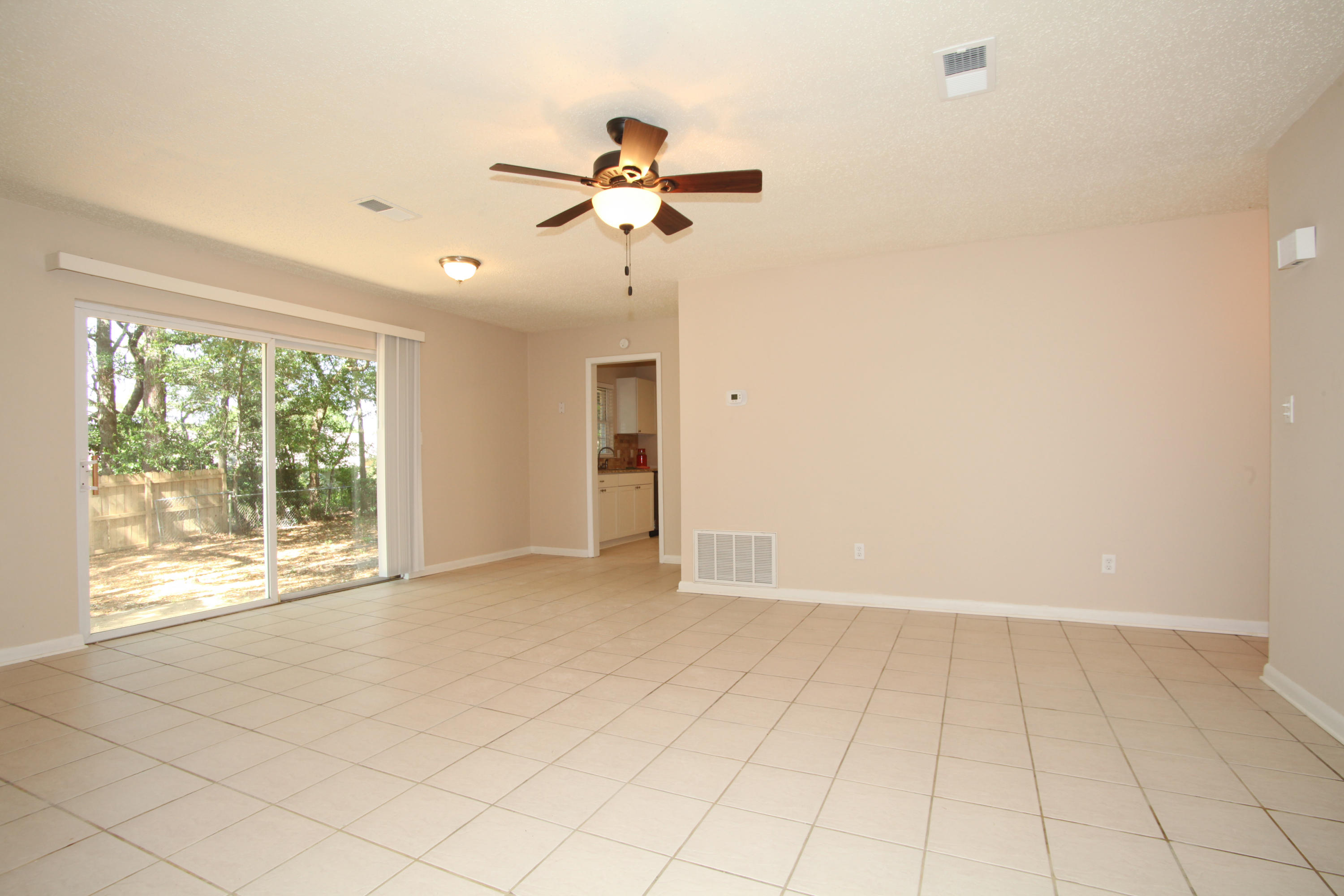 CAROL ANNE MANOR - Residential