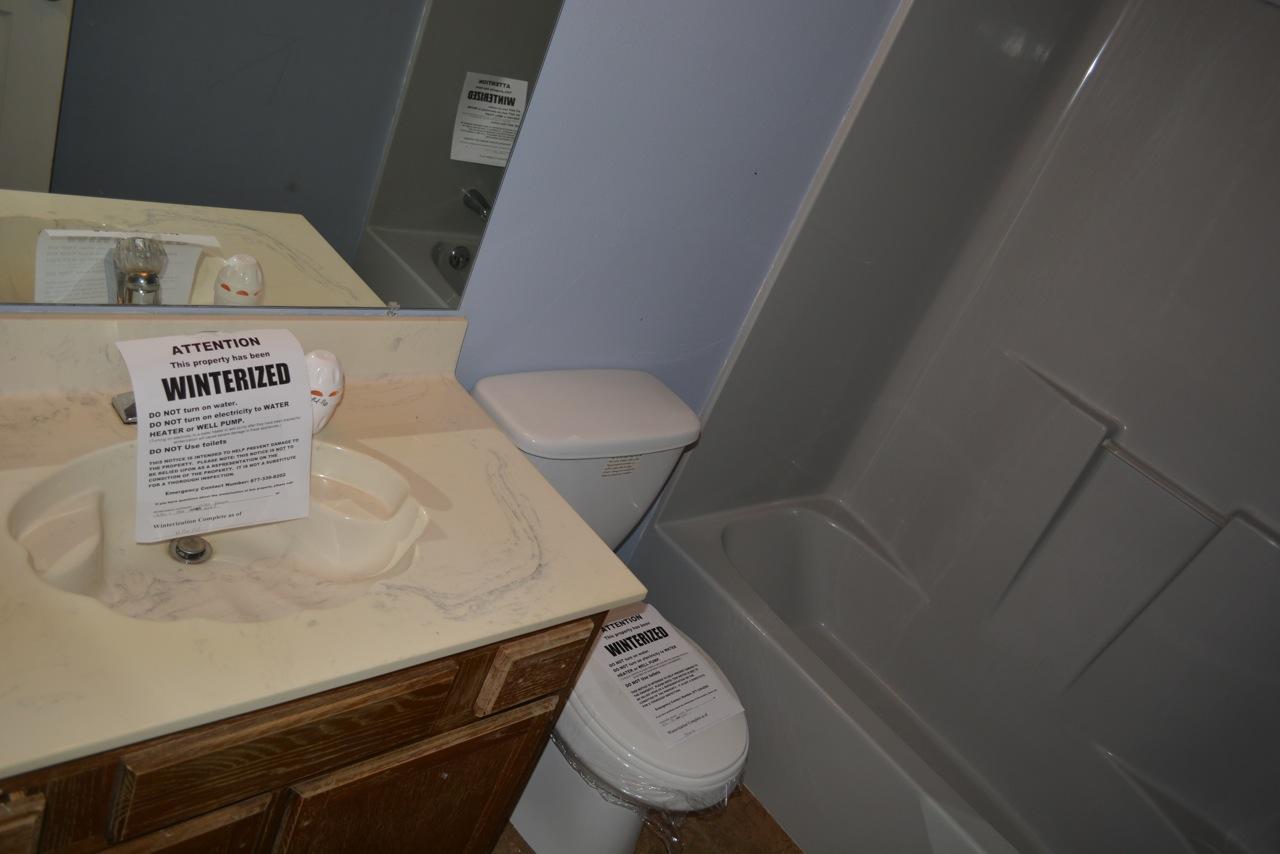 CANTERBURY WOODS 1ST ADDN - Residential