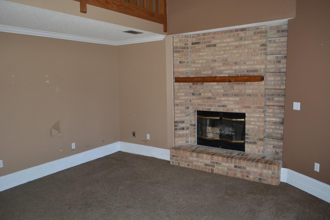 CANTERBURY WOODS 1ST ADDN - Residential