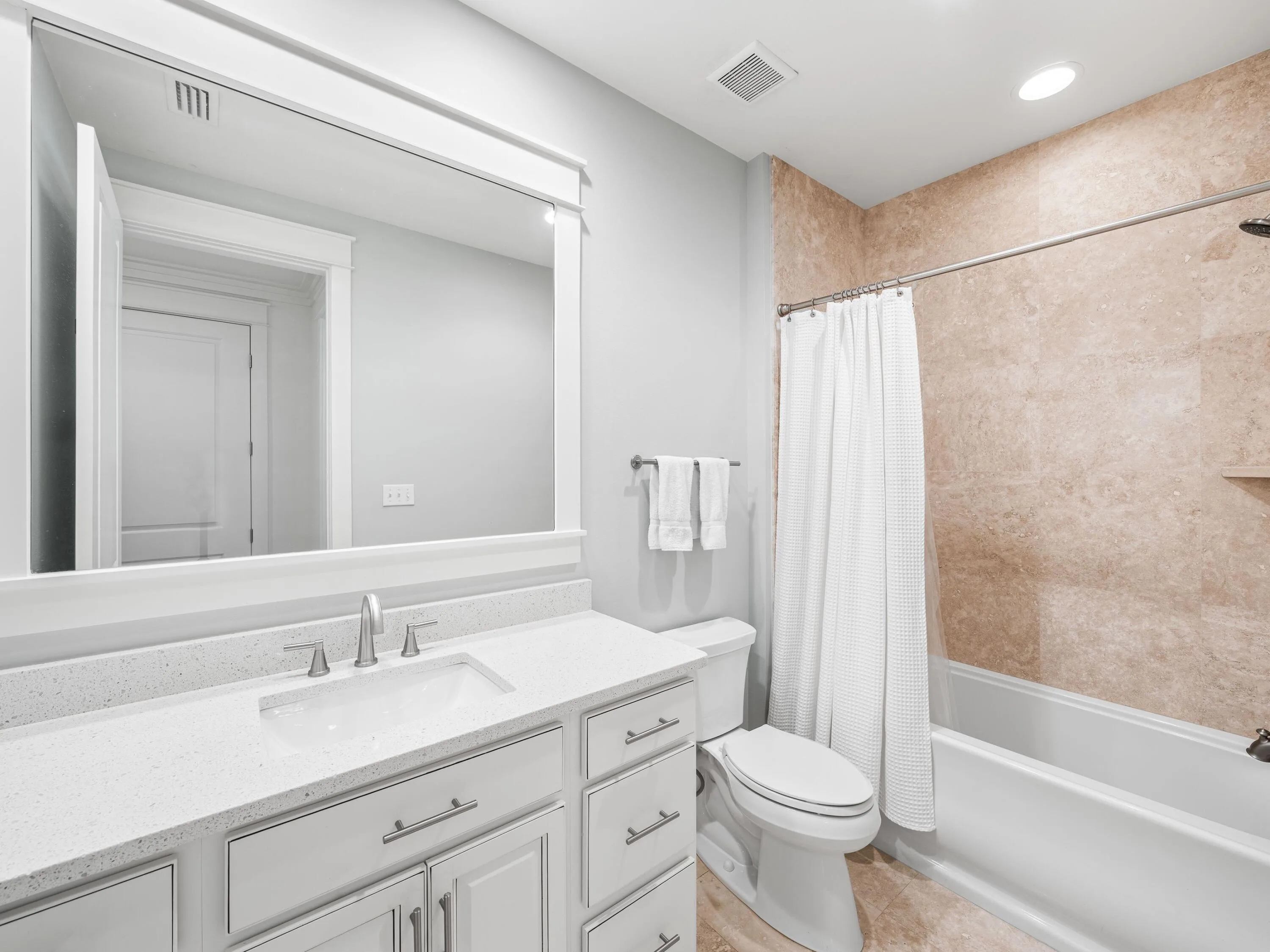 Watersound, Florida 32461, United States, 3 Bedrooms Bedrooms, ,3 BathroomsBathrooms,Residential,Active,252558