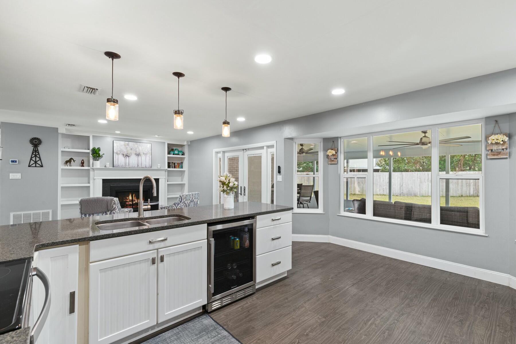 KENWOOD S/D 3RD ADDN - Residential