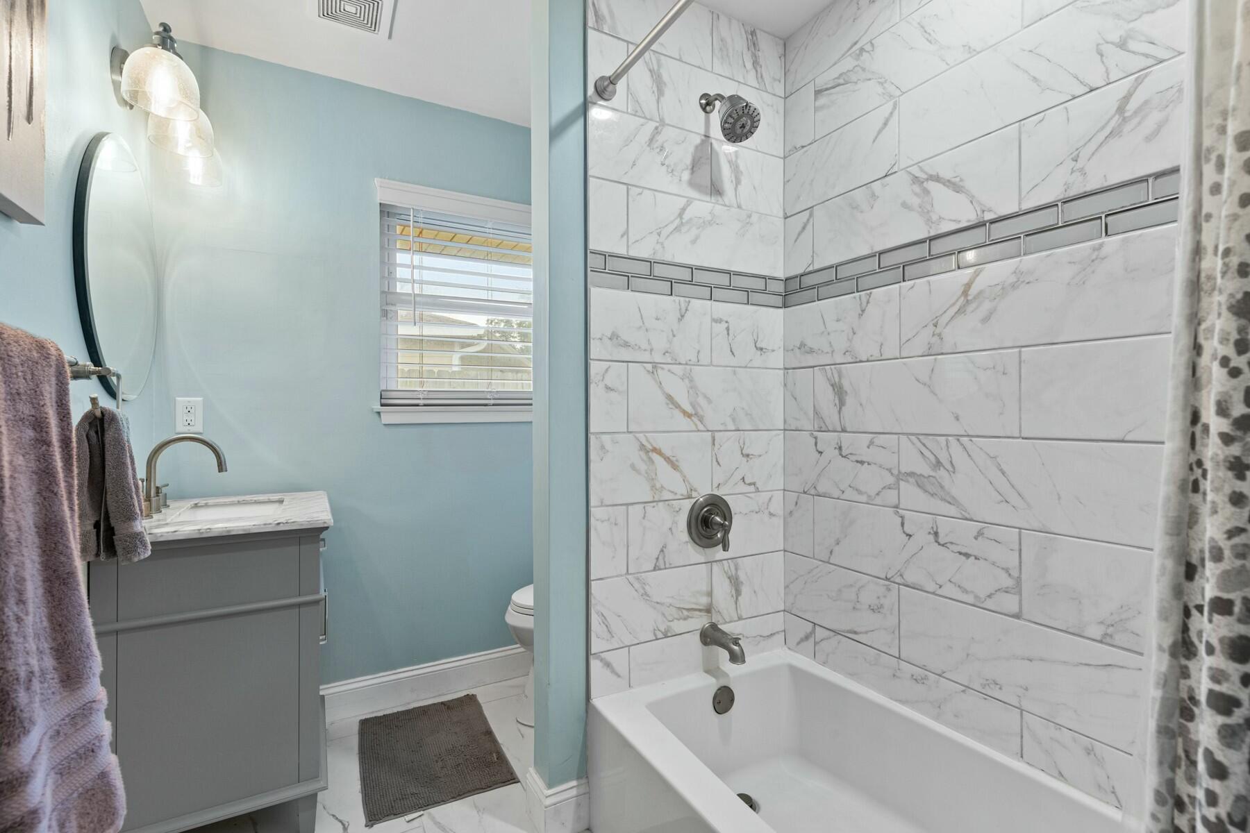 KENWOOD S/D 3RD ADDN - Residential