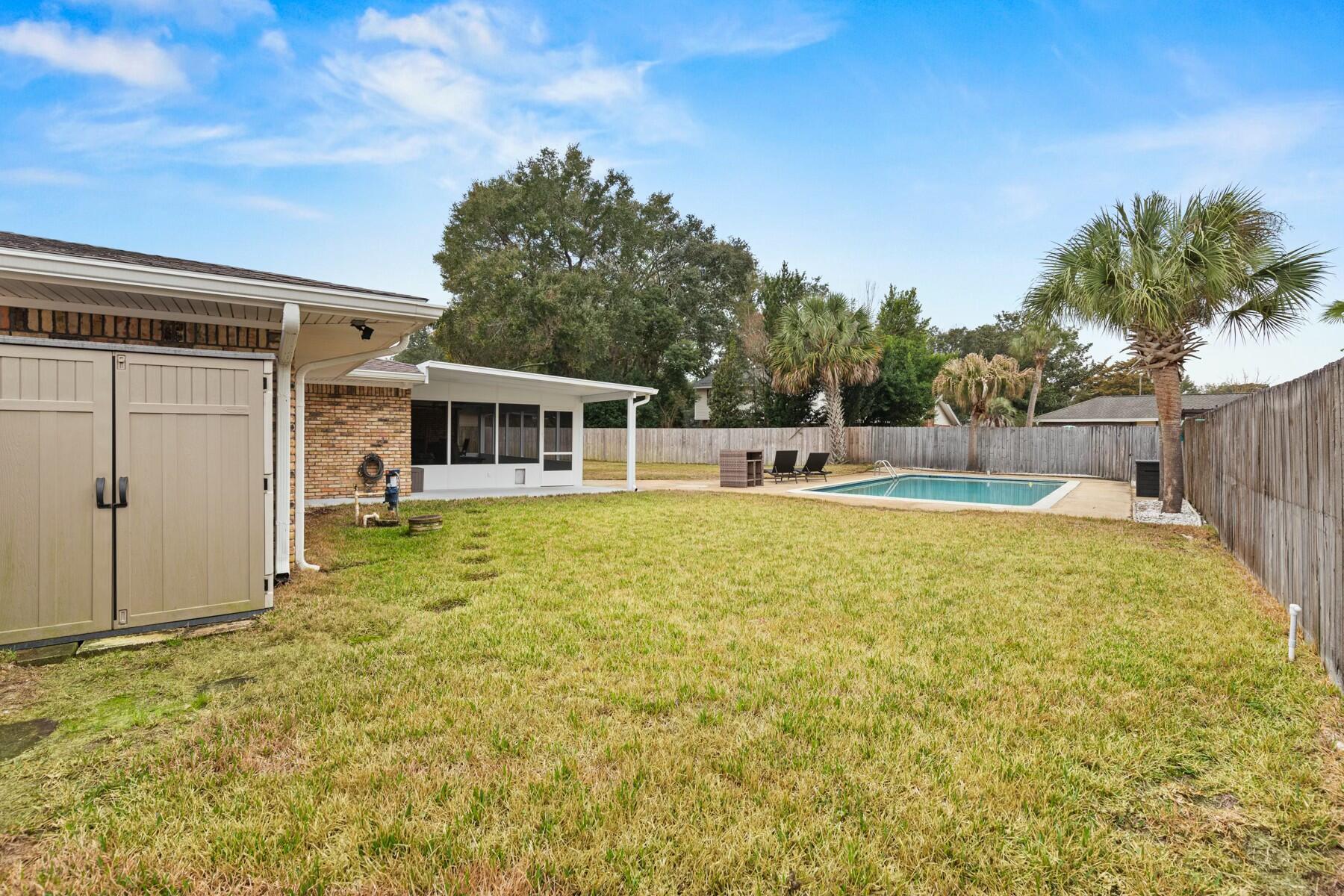 KENWOOD S/D 3RD ADDN - Residential