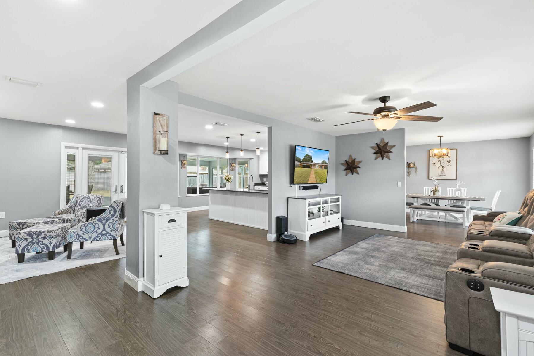 KENWOOD S/D 3RD ADDN - Residential