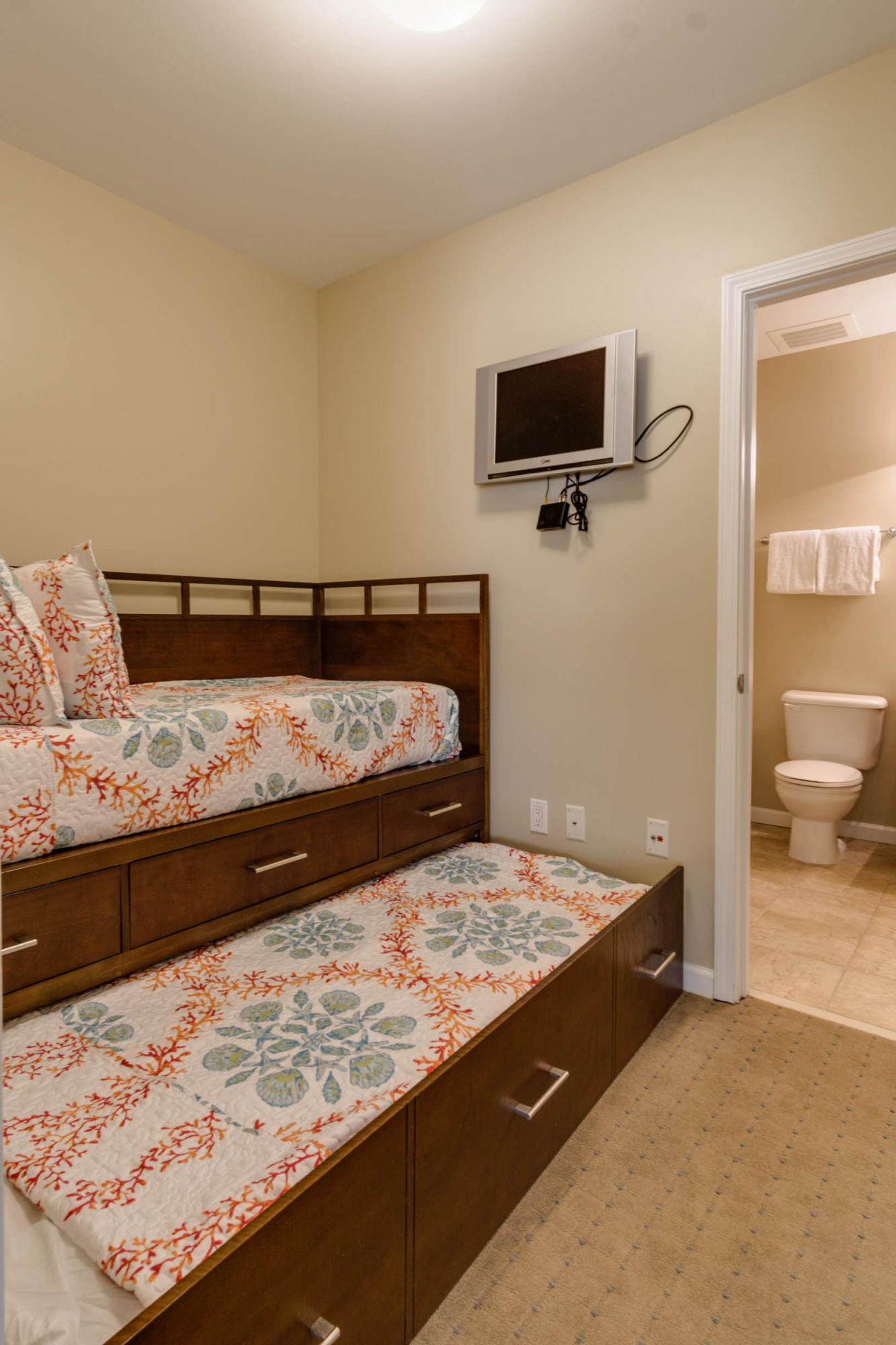 THE PALMS OF DESTIN - Residential