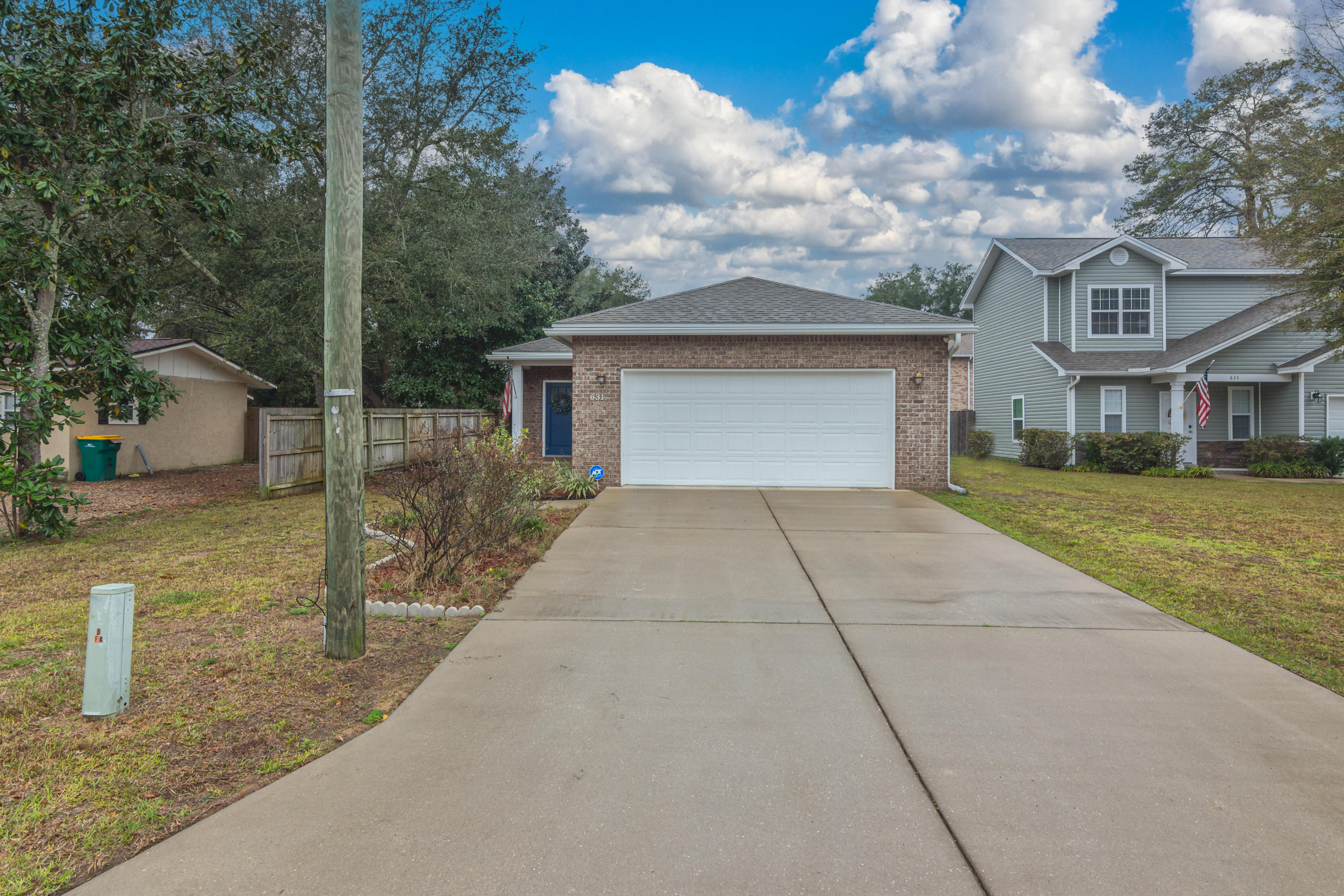 PINECREST 2ND ADDN - Residential