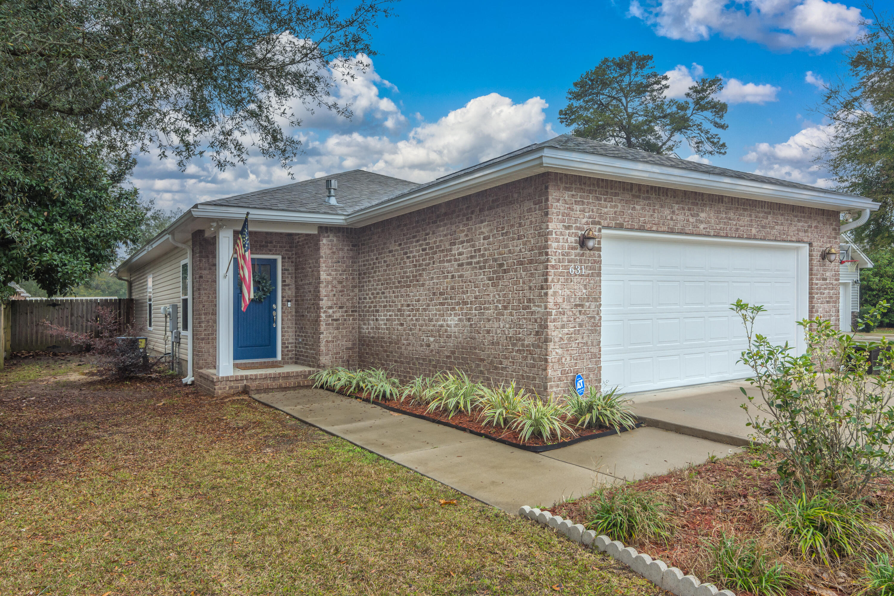 PINECREST 2ND ADDN - Residential