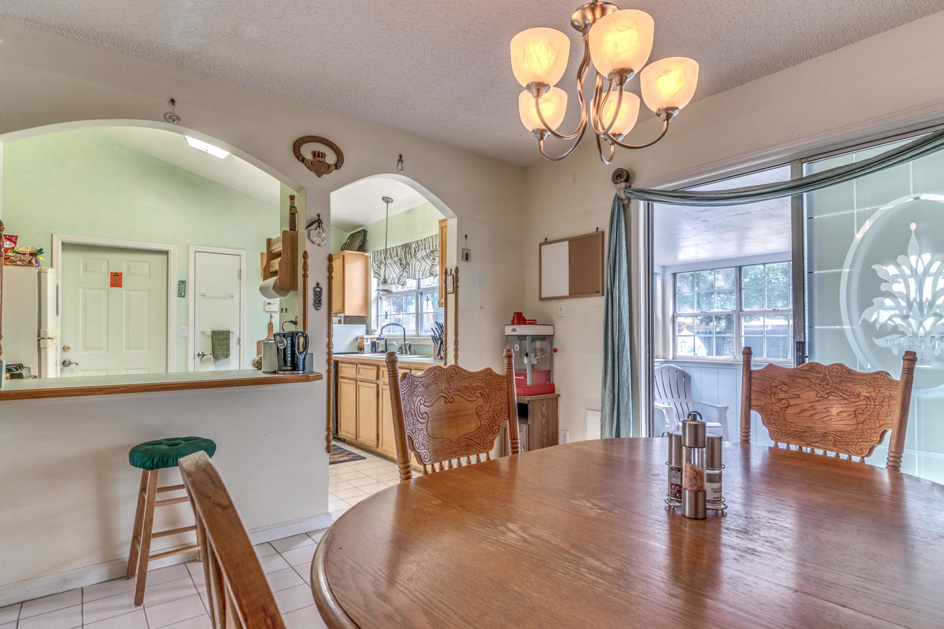 HOLLYROD PARK - Residential