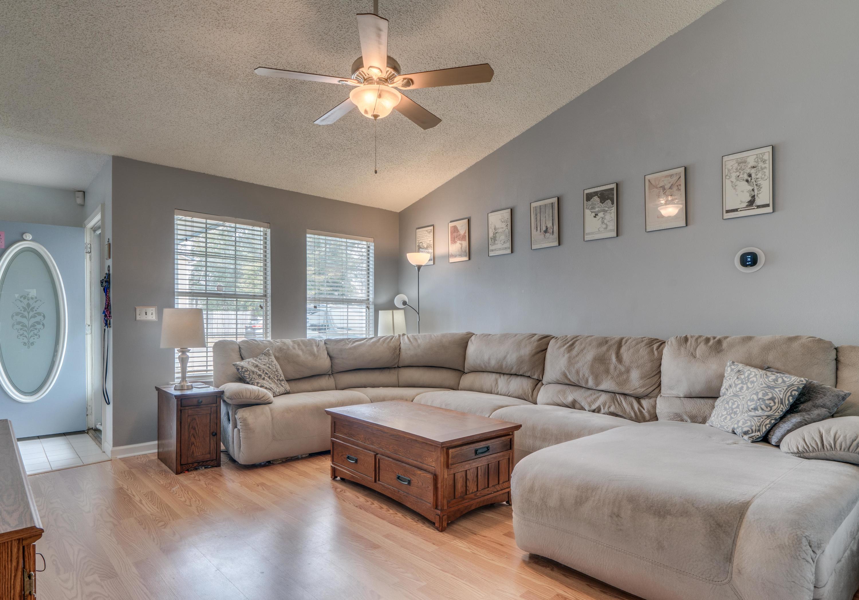 HOLLYROD PARK - Residential