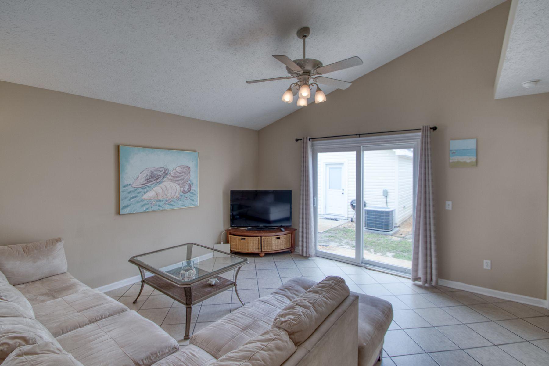 PALM COVE - Residential