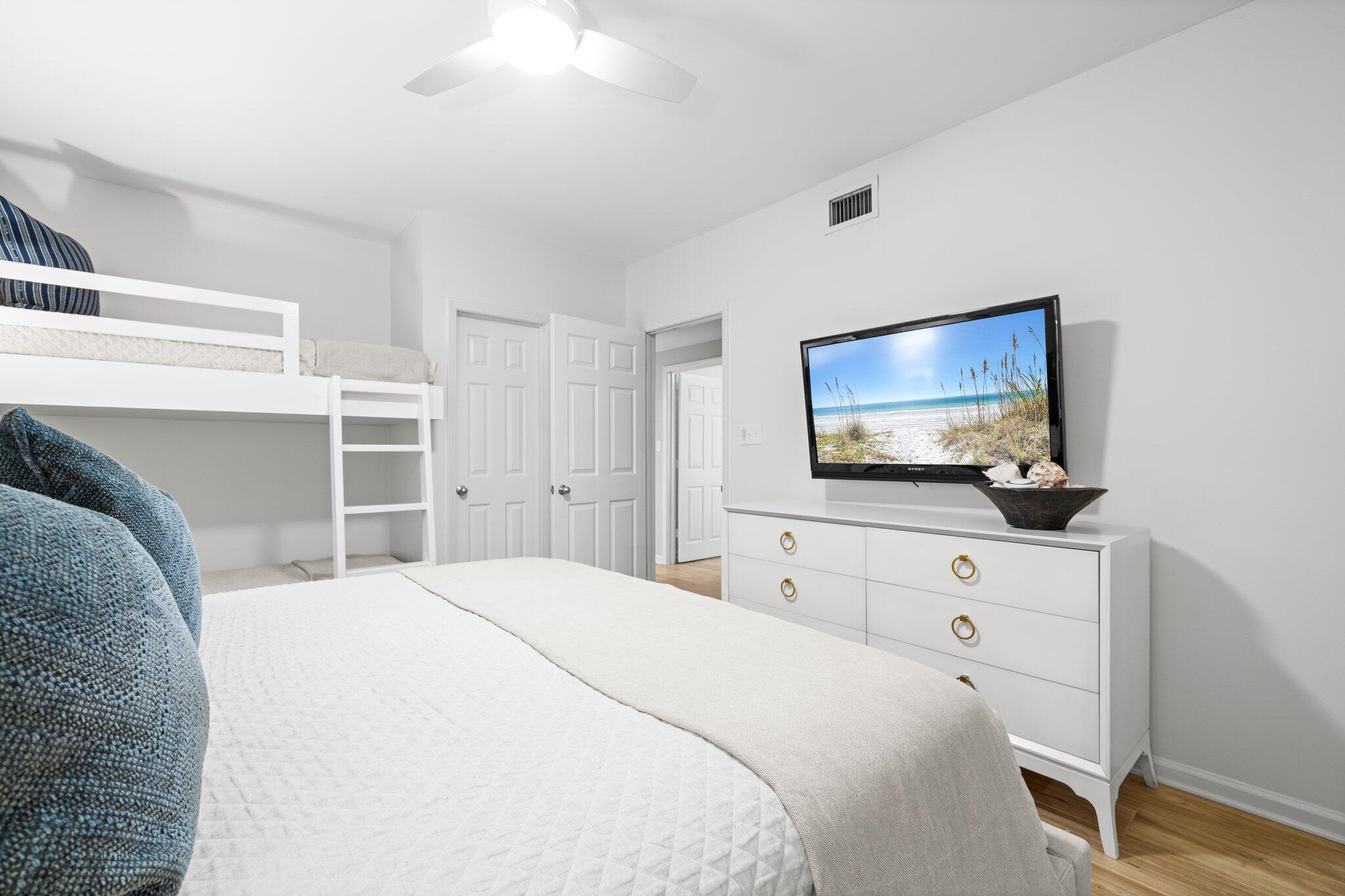 WHITE CLIFFS CONDO - Residential
