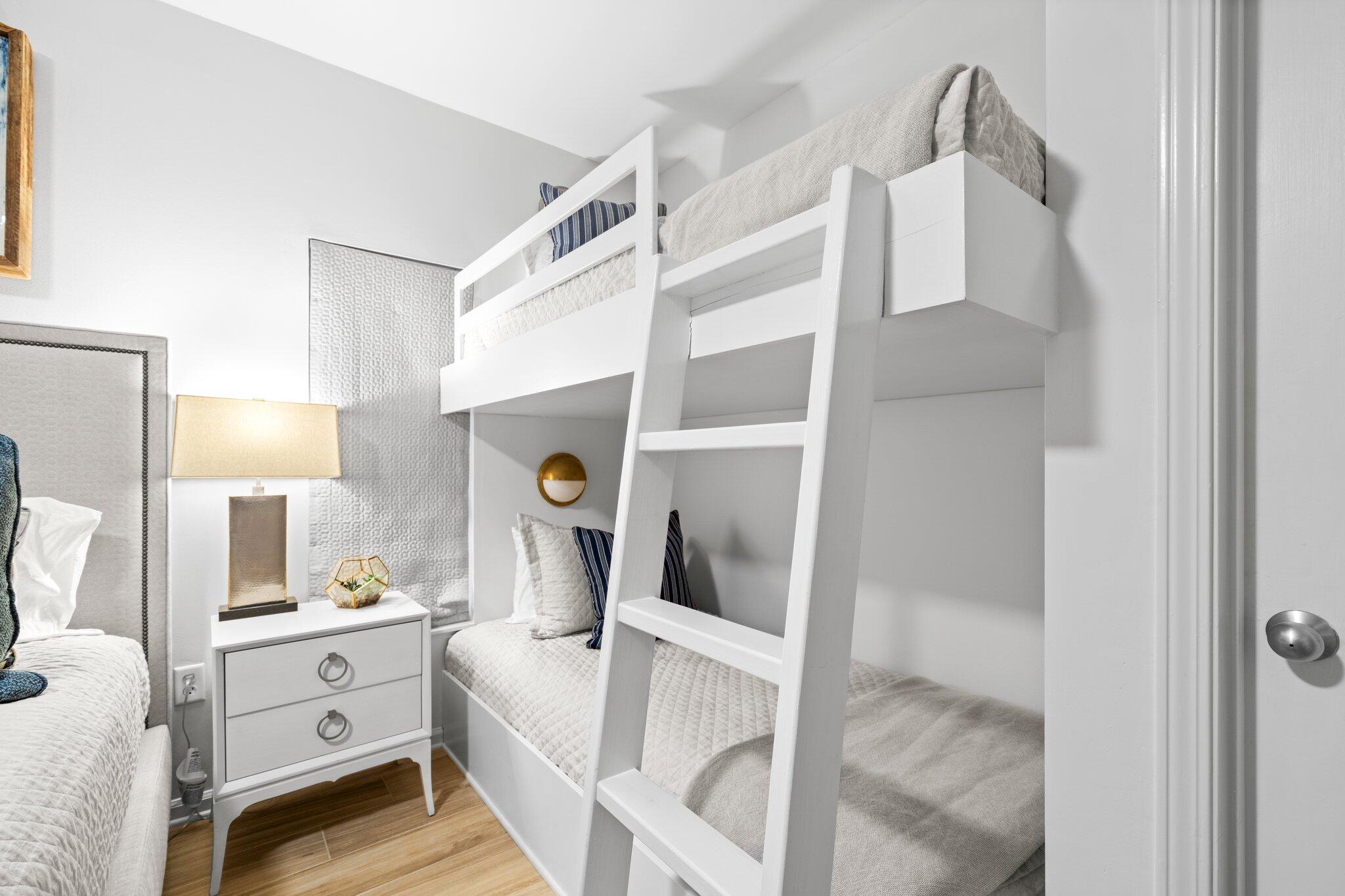 WHITE CLIFFS CONDO - Residential