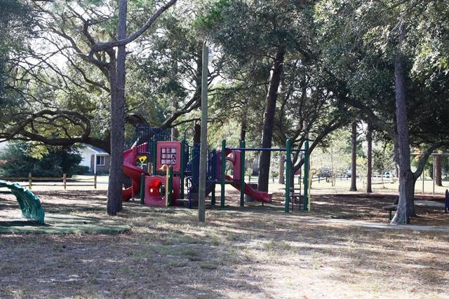 BAYOU POQUITO - Residential