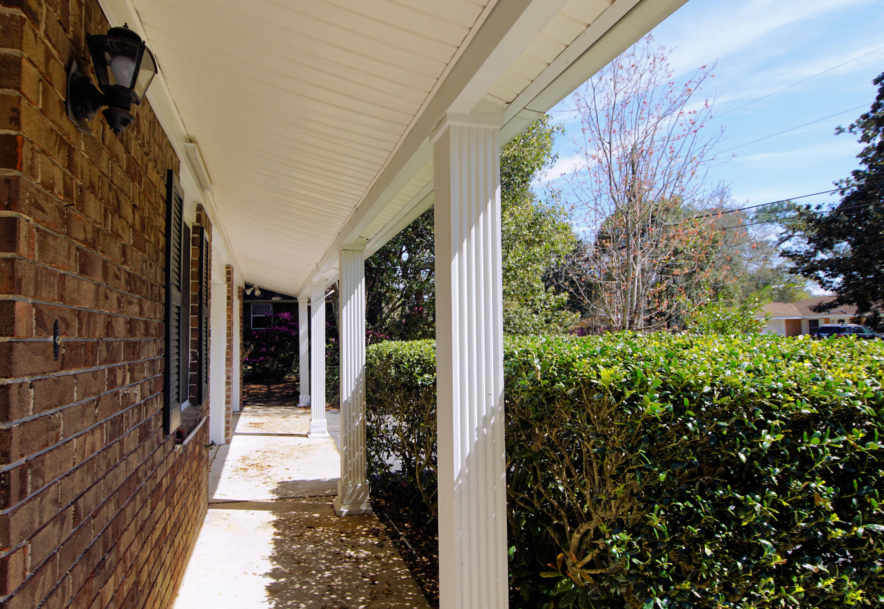 BAYOU POQUITO - Residential