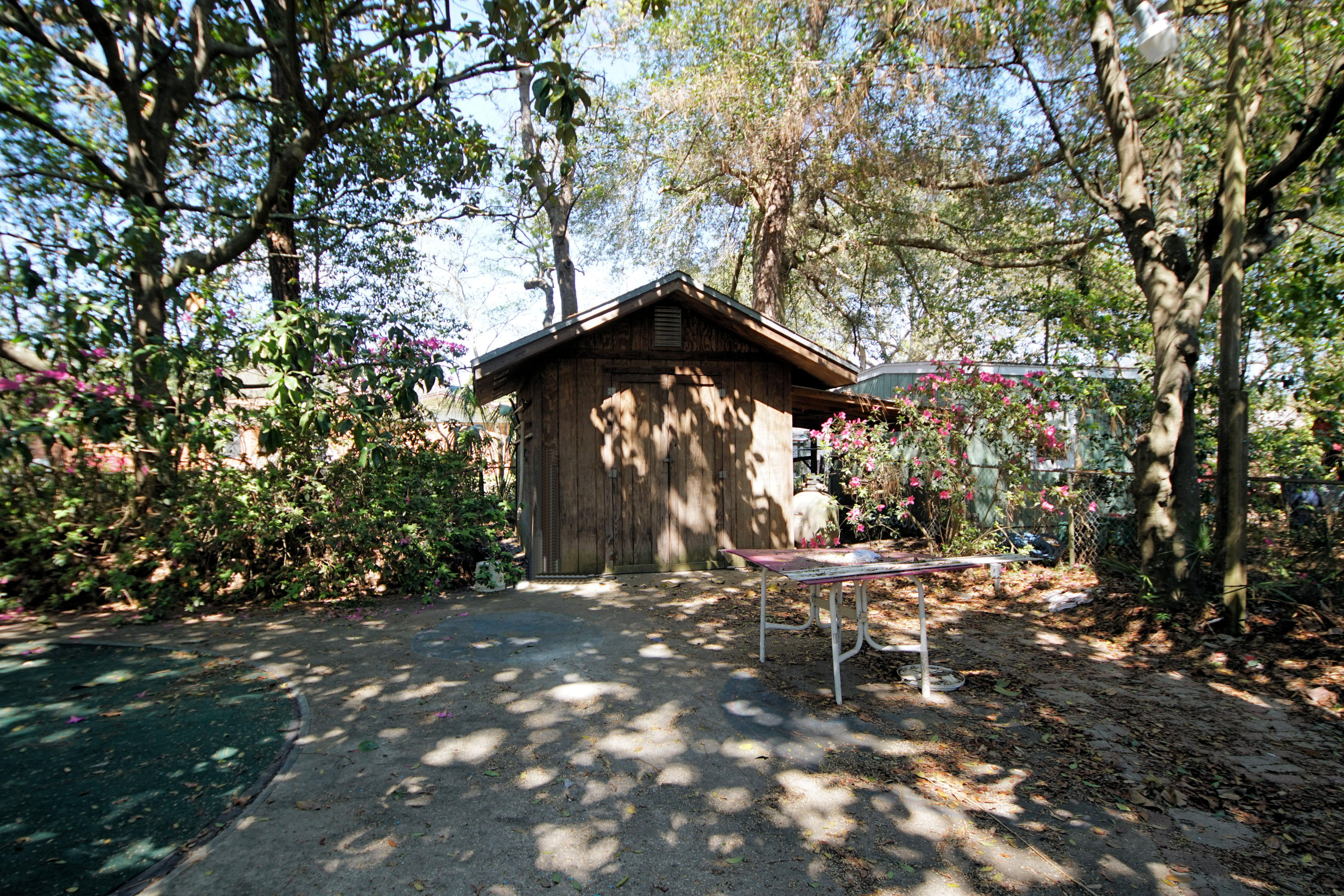 BAYOU POQUITO - Residential