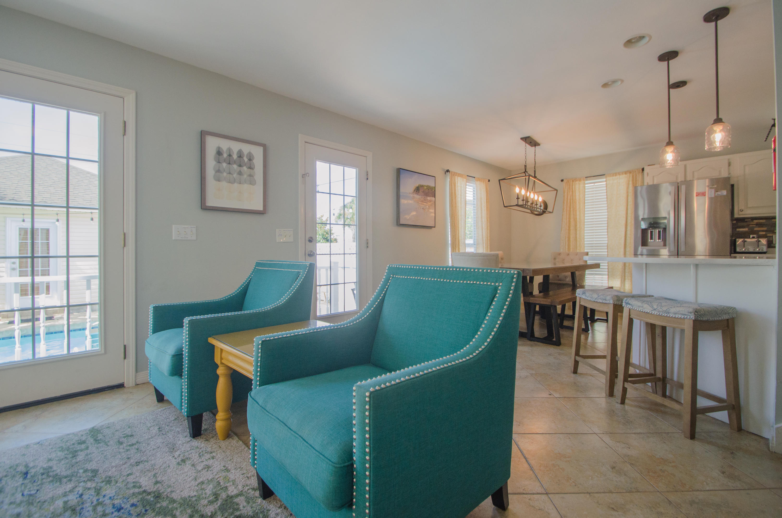 CRYSTAL BEACH - Residential