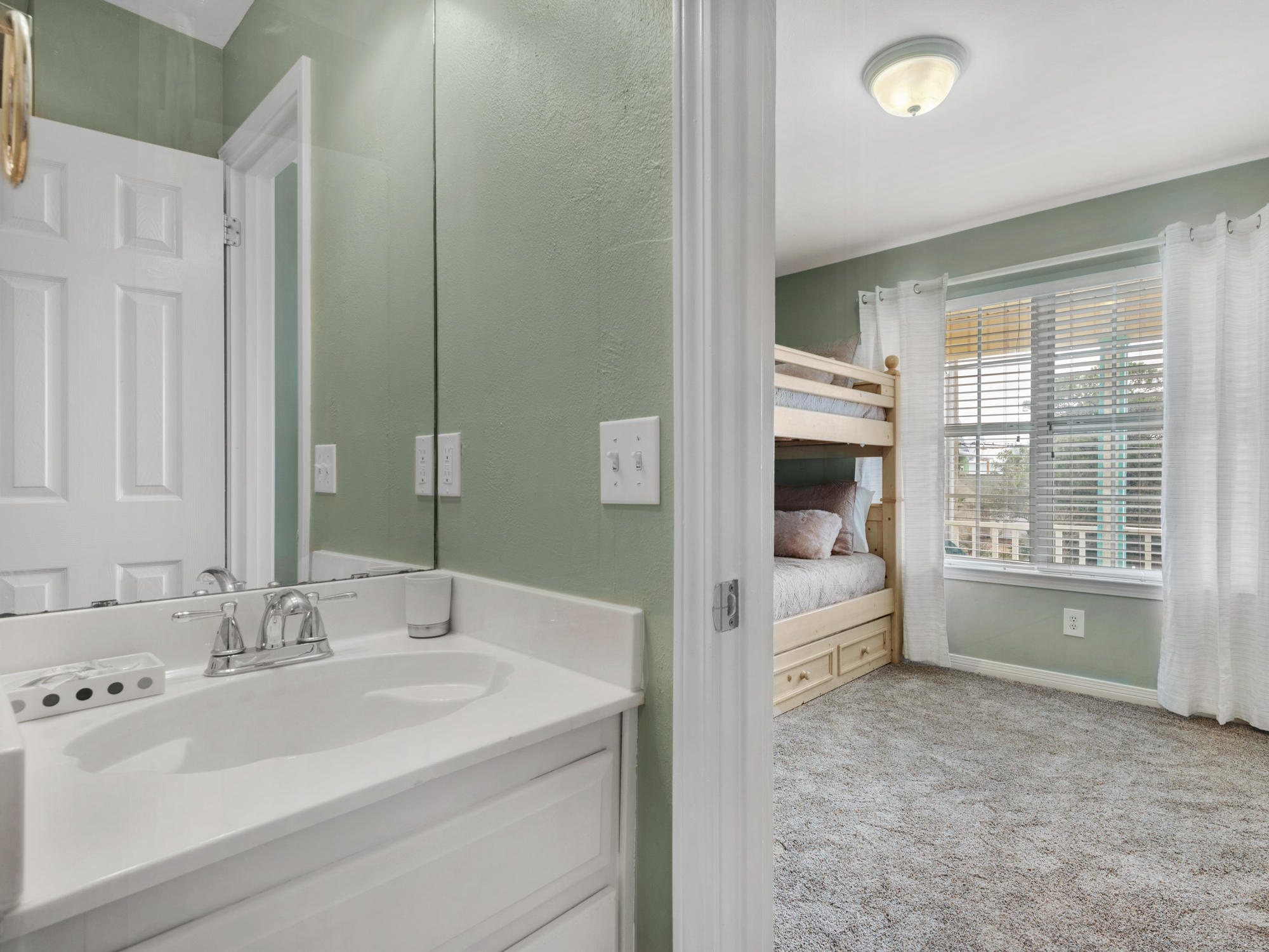 CRYSTAL BEACH - Residential