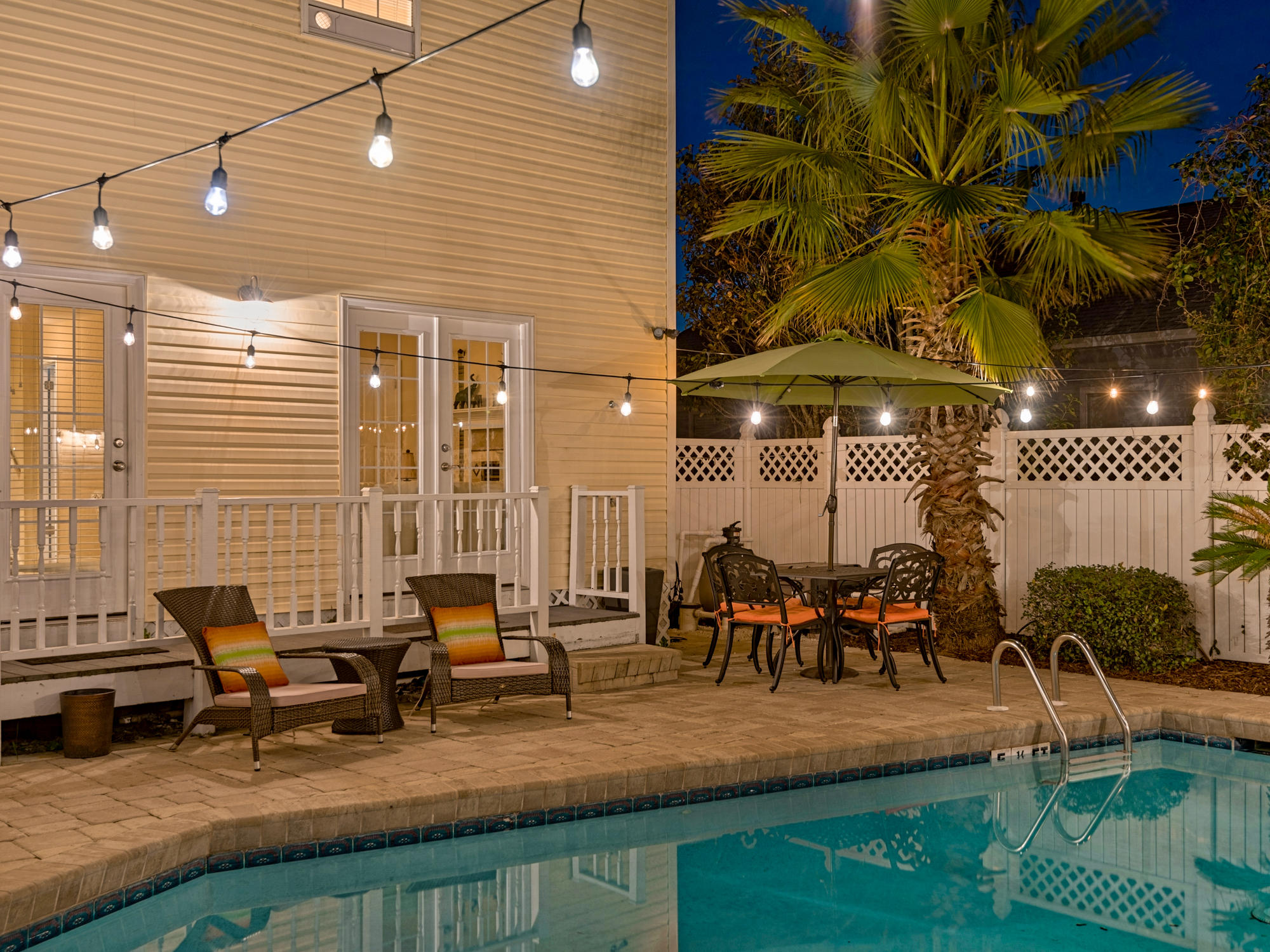 CRYSTAL BEACH - Residential