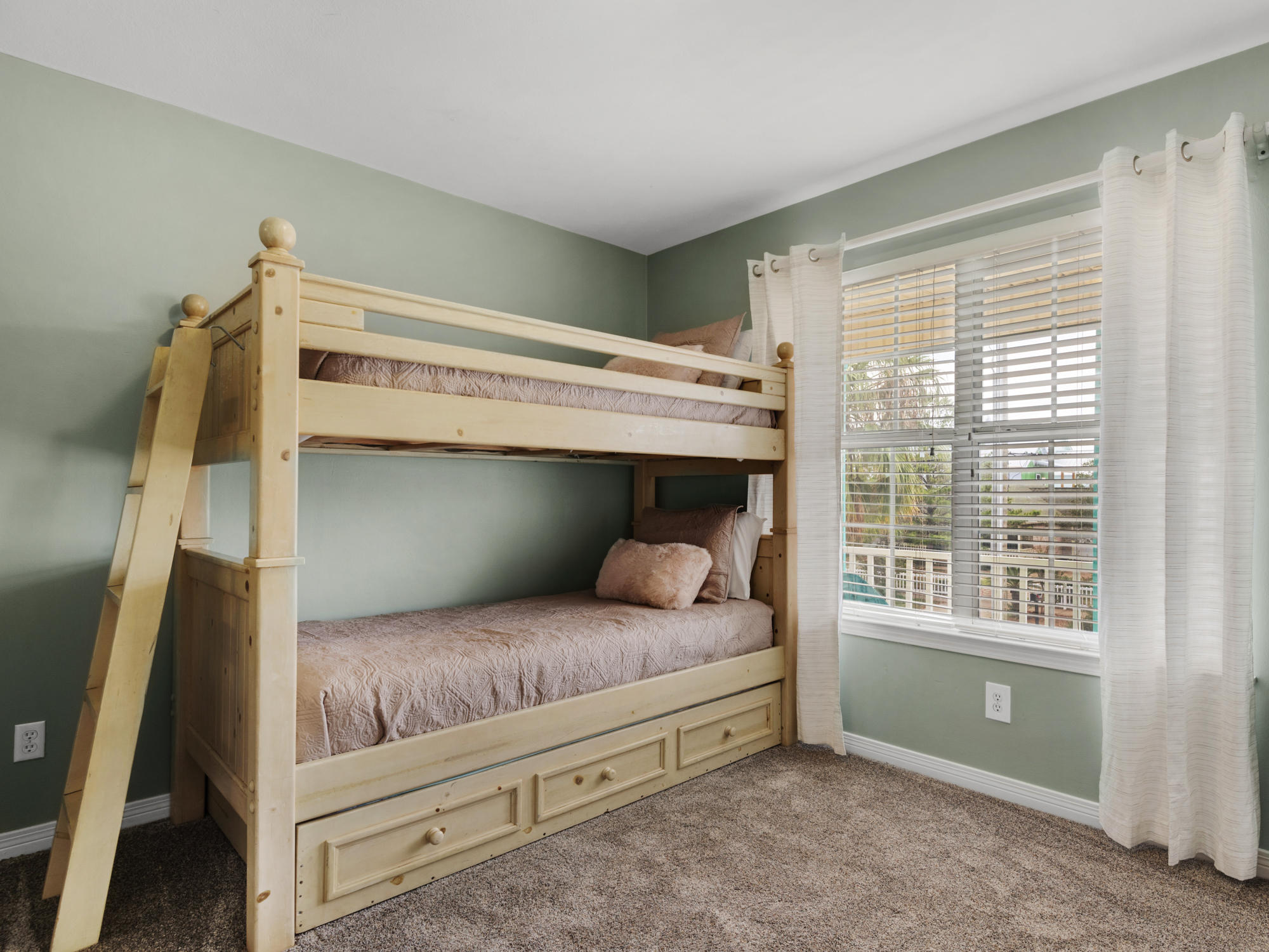 CRYSTAL BEACH - Residential