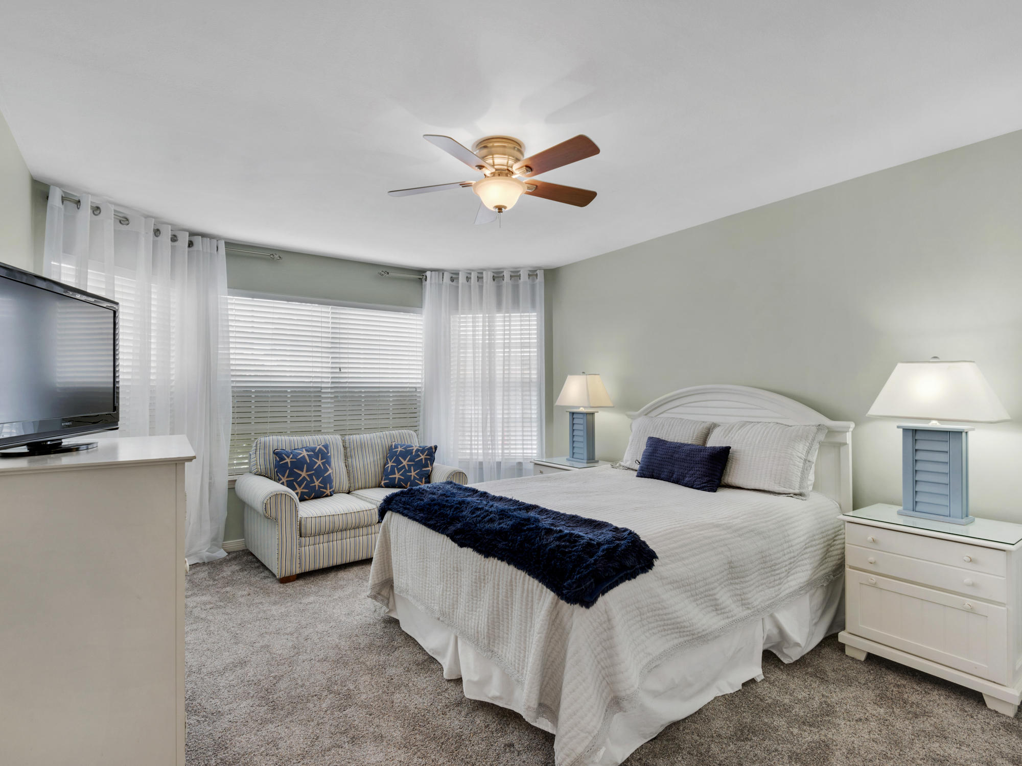 CRYSTAL BEACH - Residential