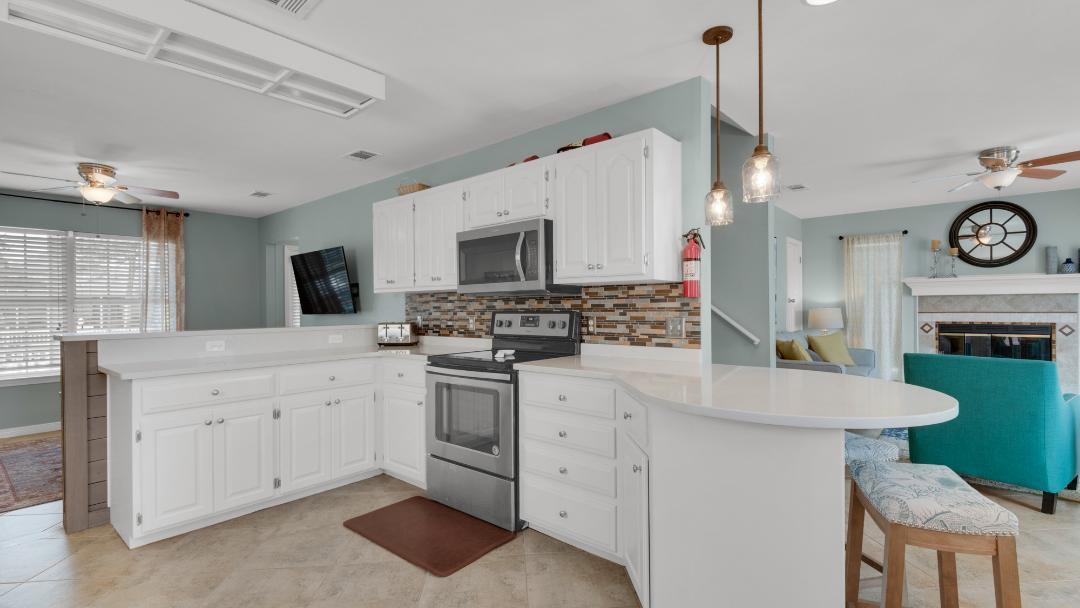 CRYSTAL BEACH - Residential