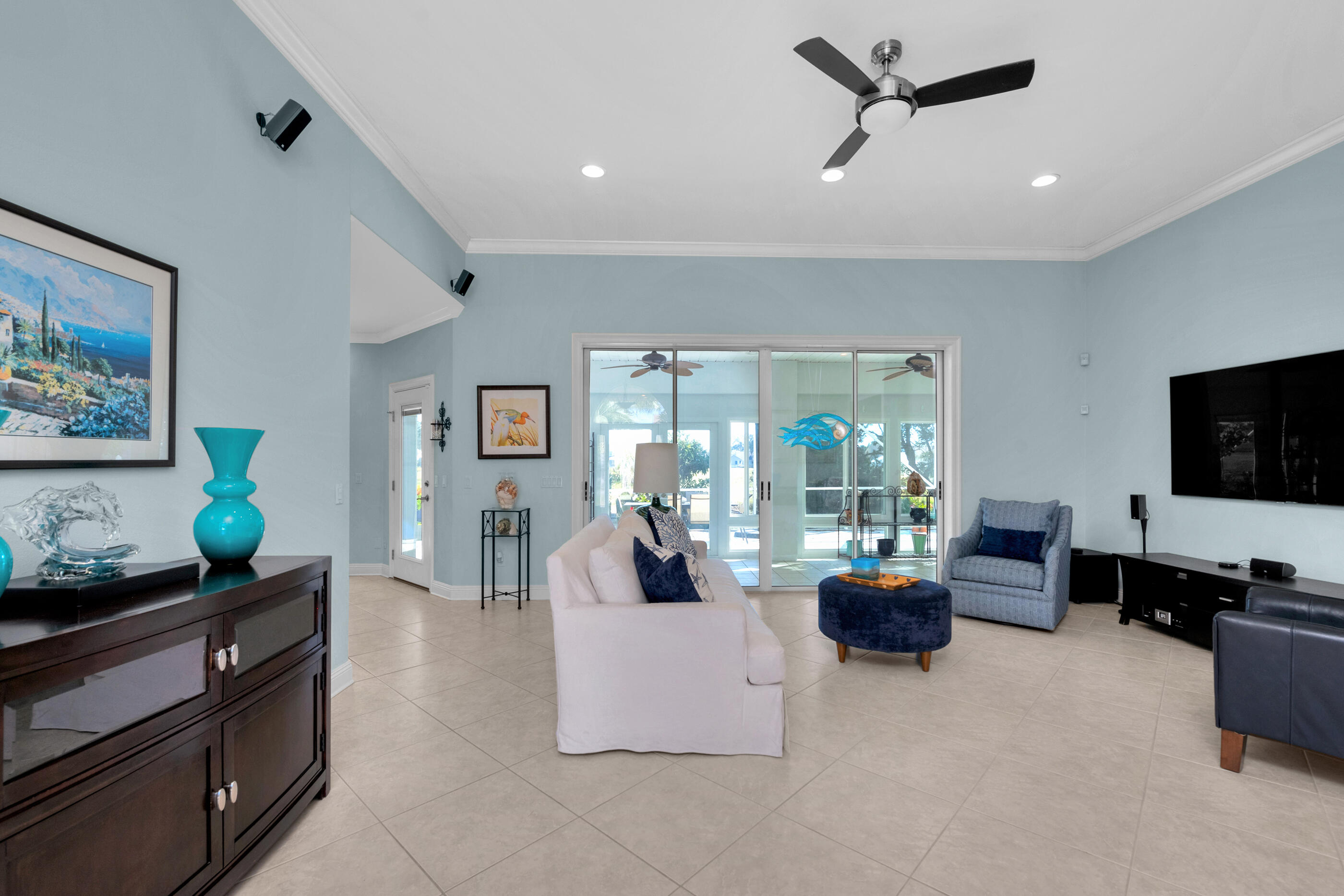 SANTA ROSA SHORES - Residential