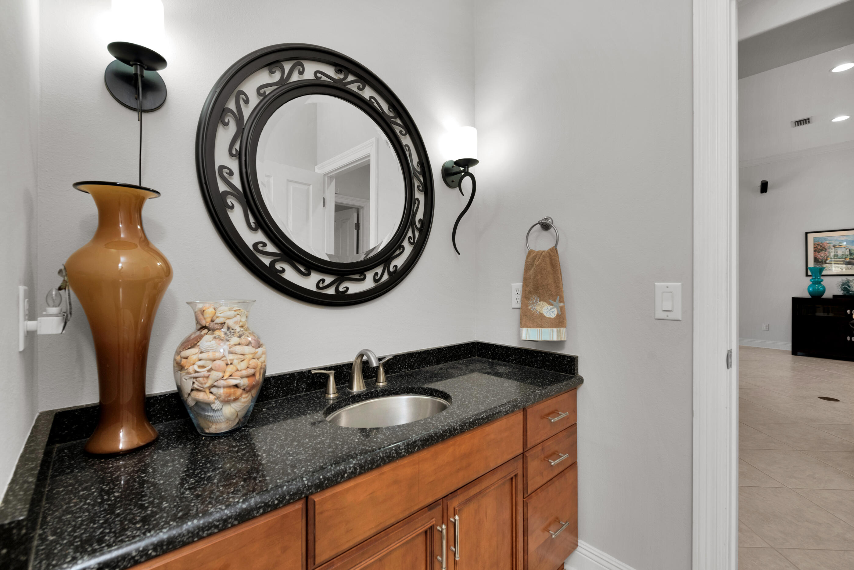 SANTA ROSA SHORES - Residential