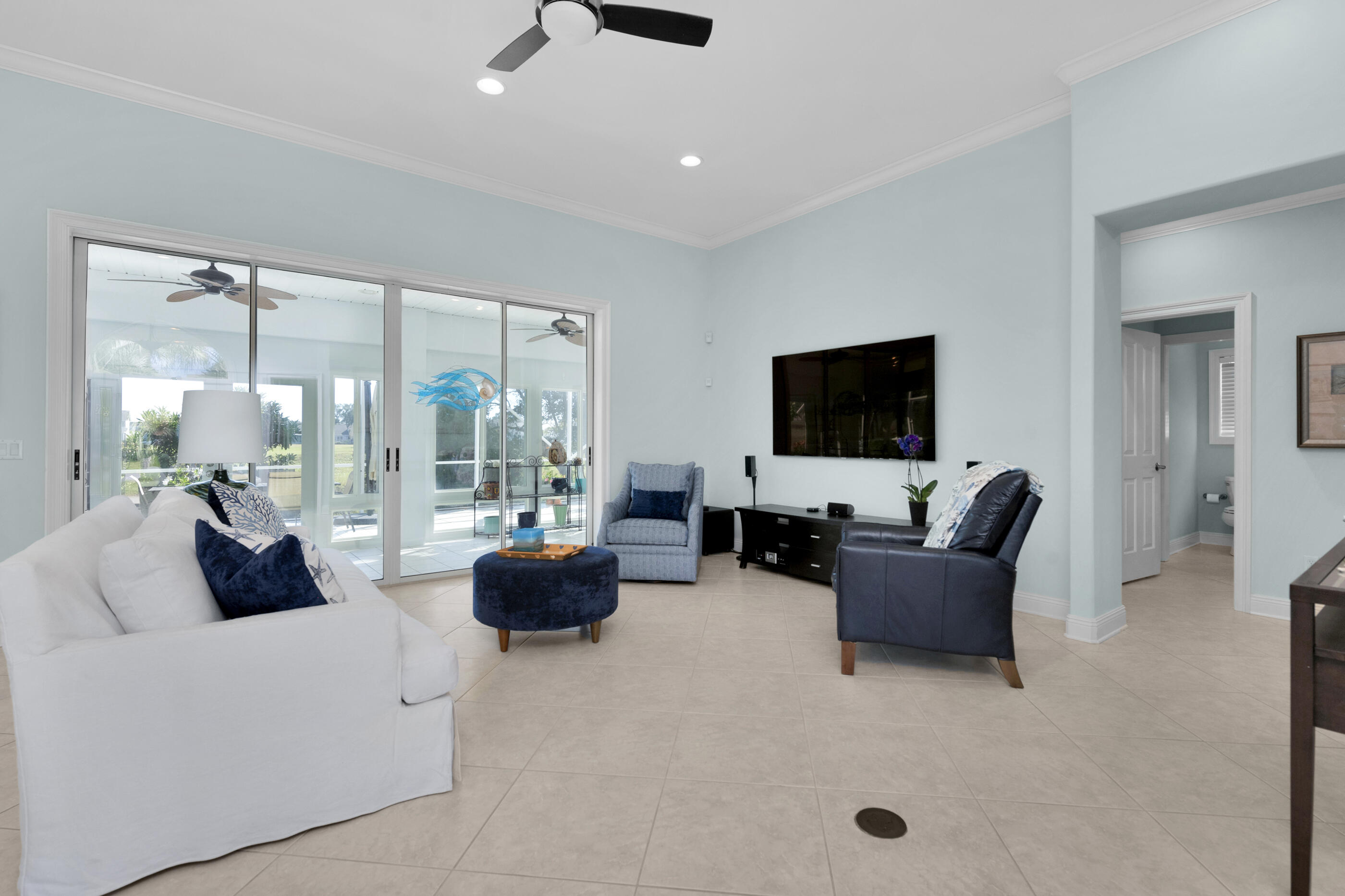 SANTA ROSA SHORES - Residential