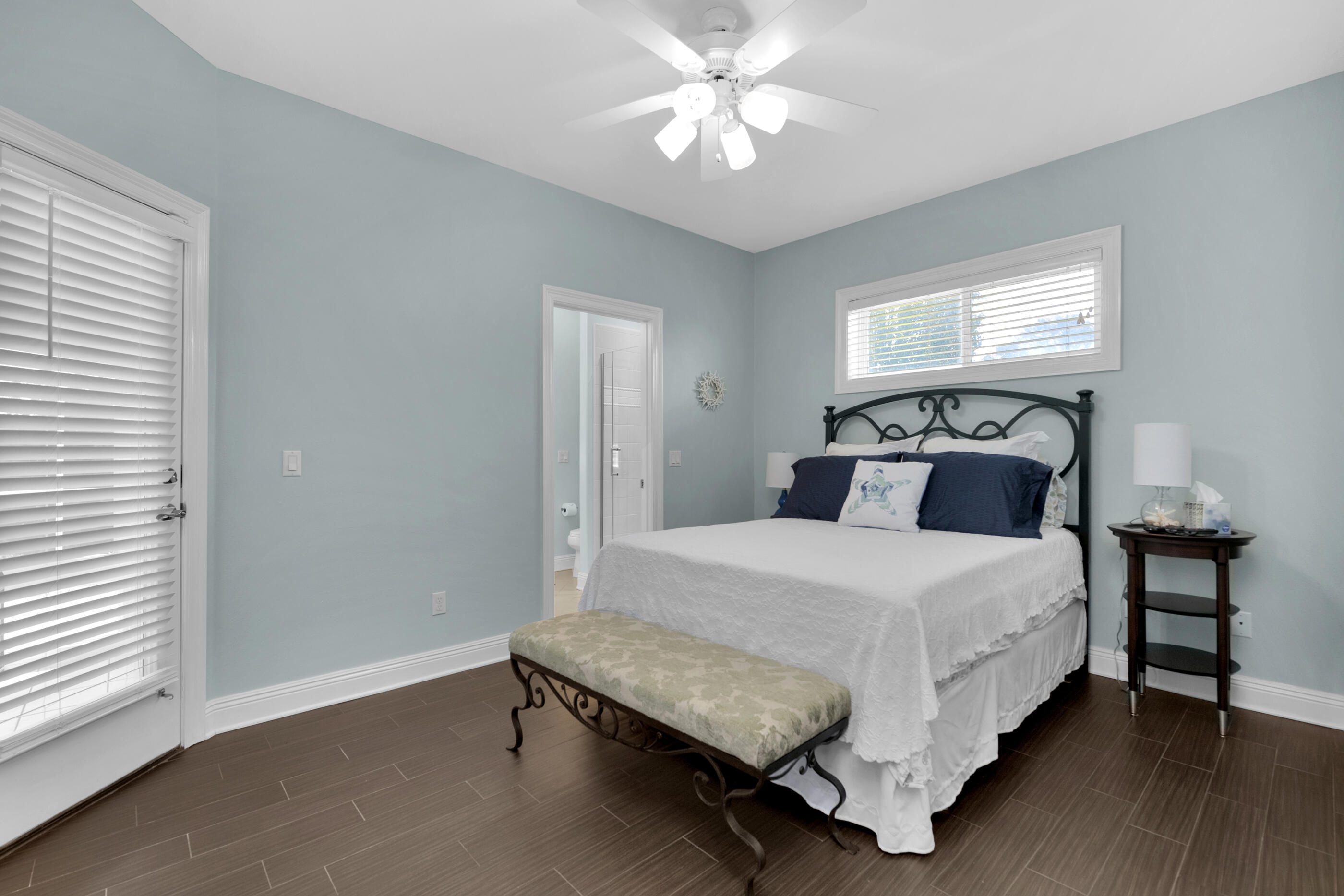 SANTA ROSA SHORES - Residential