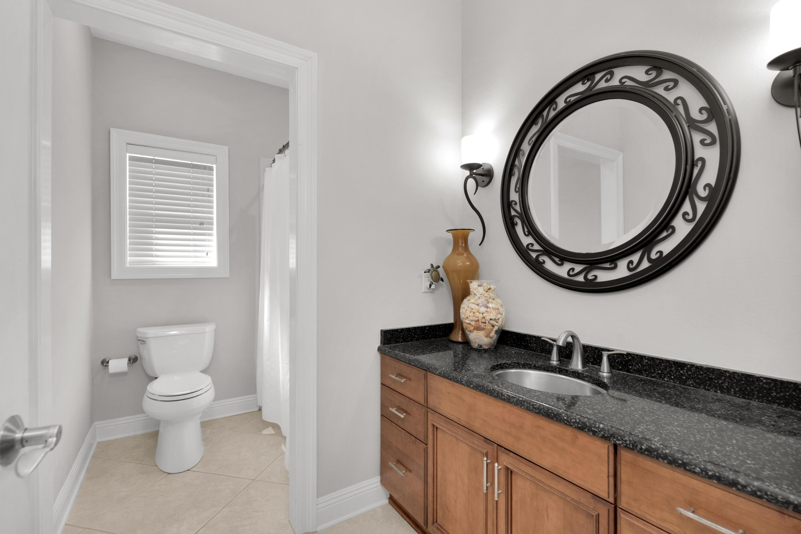 SANTA ROSA SHORES - Residential