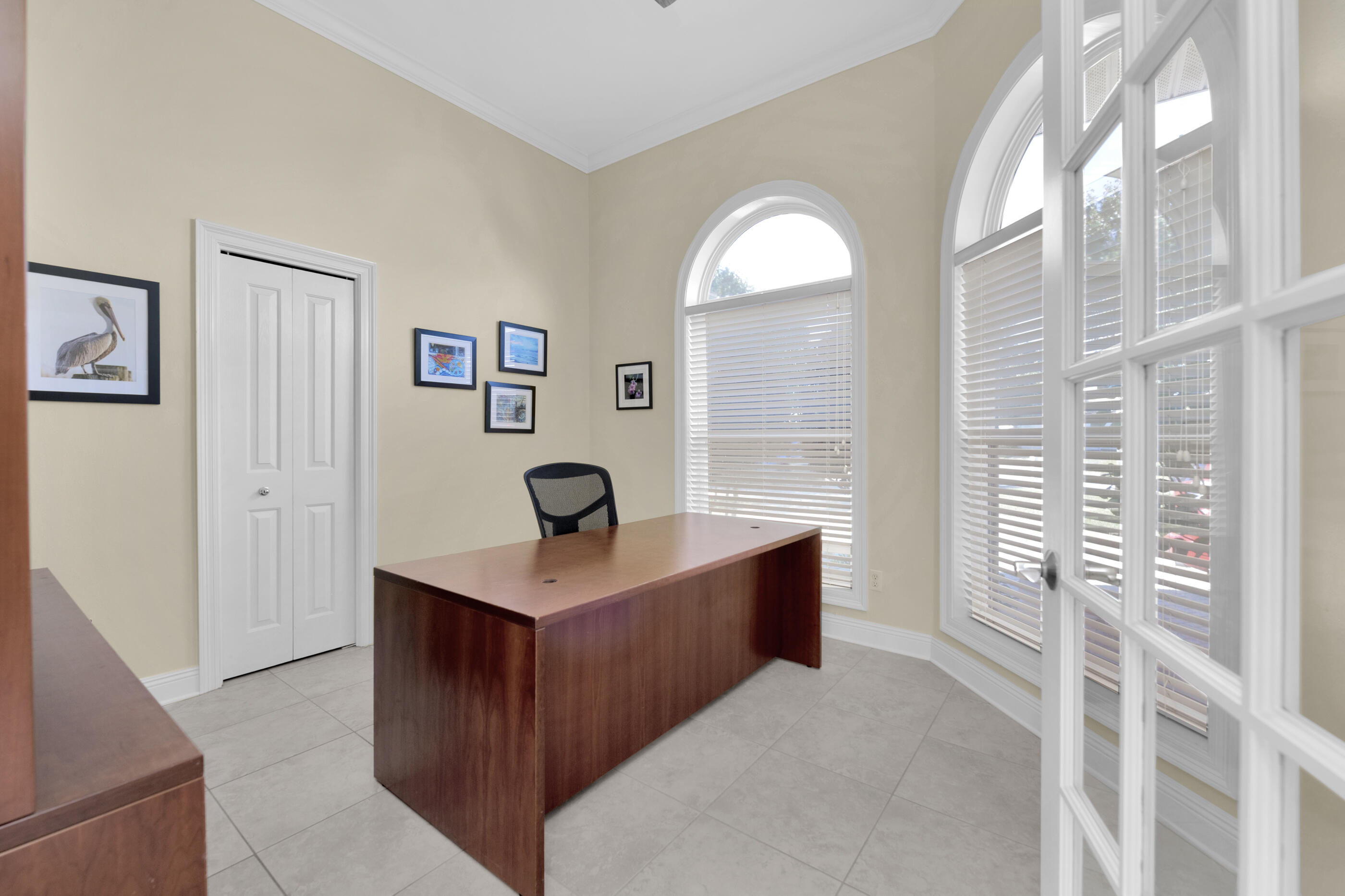 SANTA ROSA SHORES - Residential