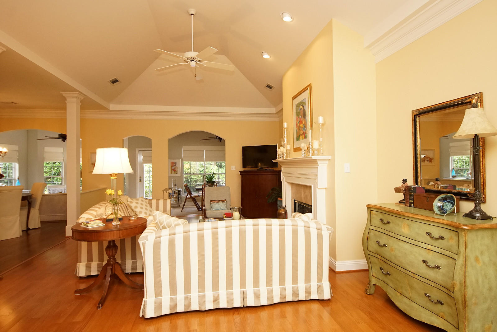 OAKMONT PLACE - Residential