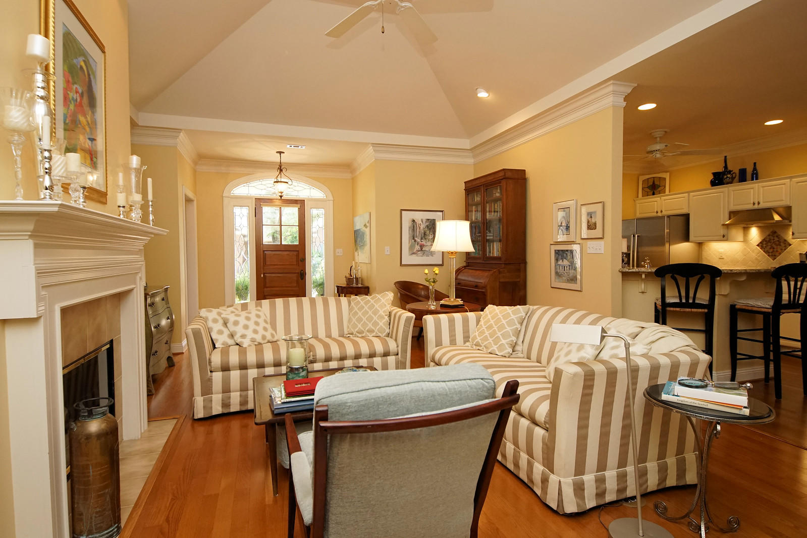 OAKMONT PLACE - Residential