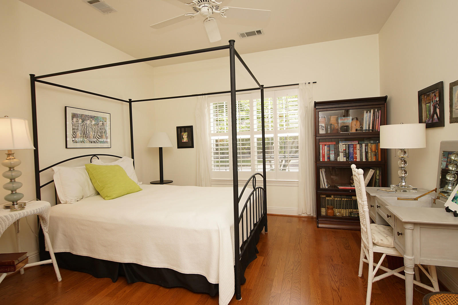 OAKMONT PLACE - Residential