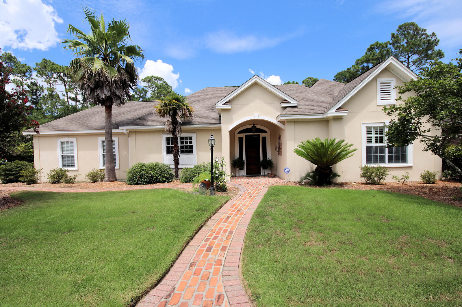 OAKMONT PLACE - Residential