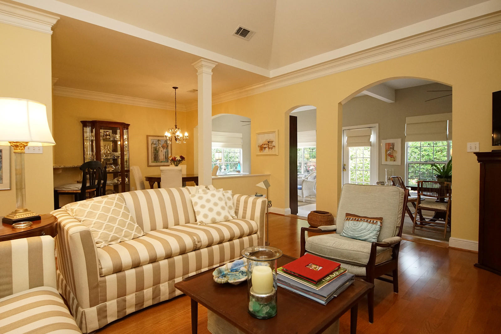 OAKMONT PLACE - Residential