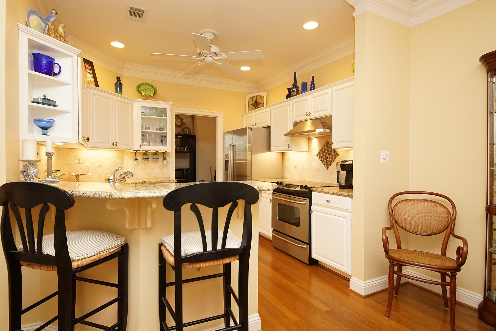 OAKMONT PLACE - Residential