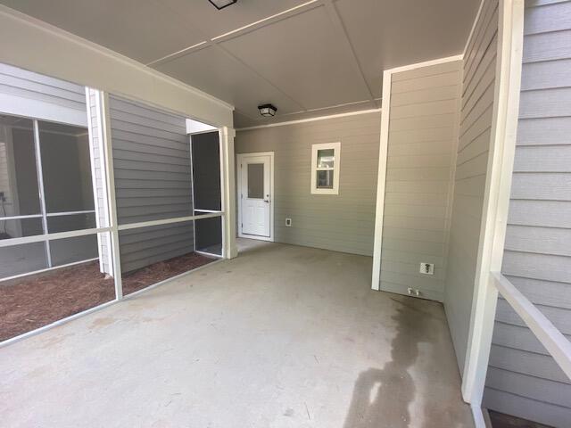 VERANDAS OF FREEPORT, THE - Residential Lease