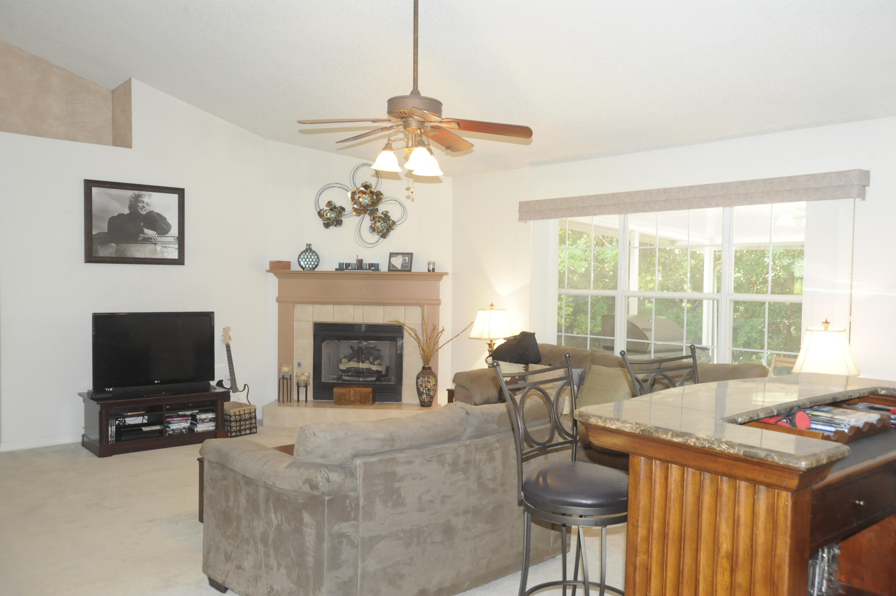 INDIAN WOODS - Residential