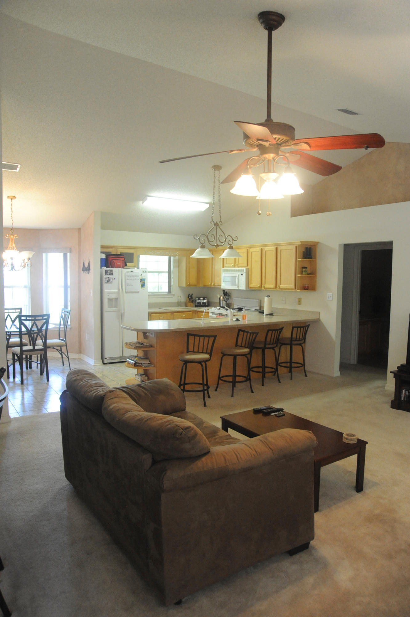 INDIAN WOODS - Residential