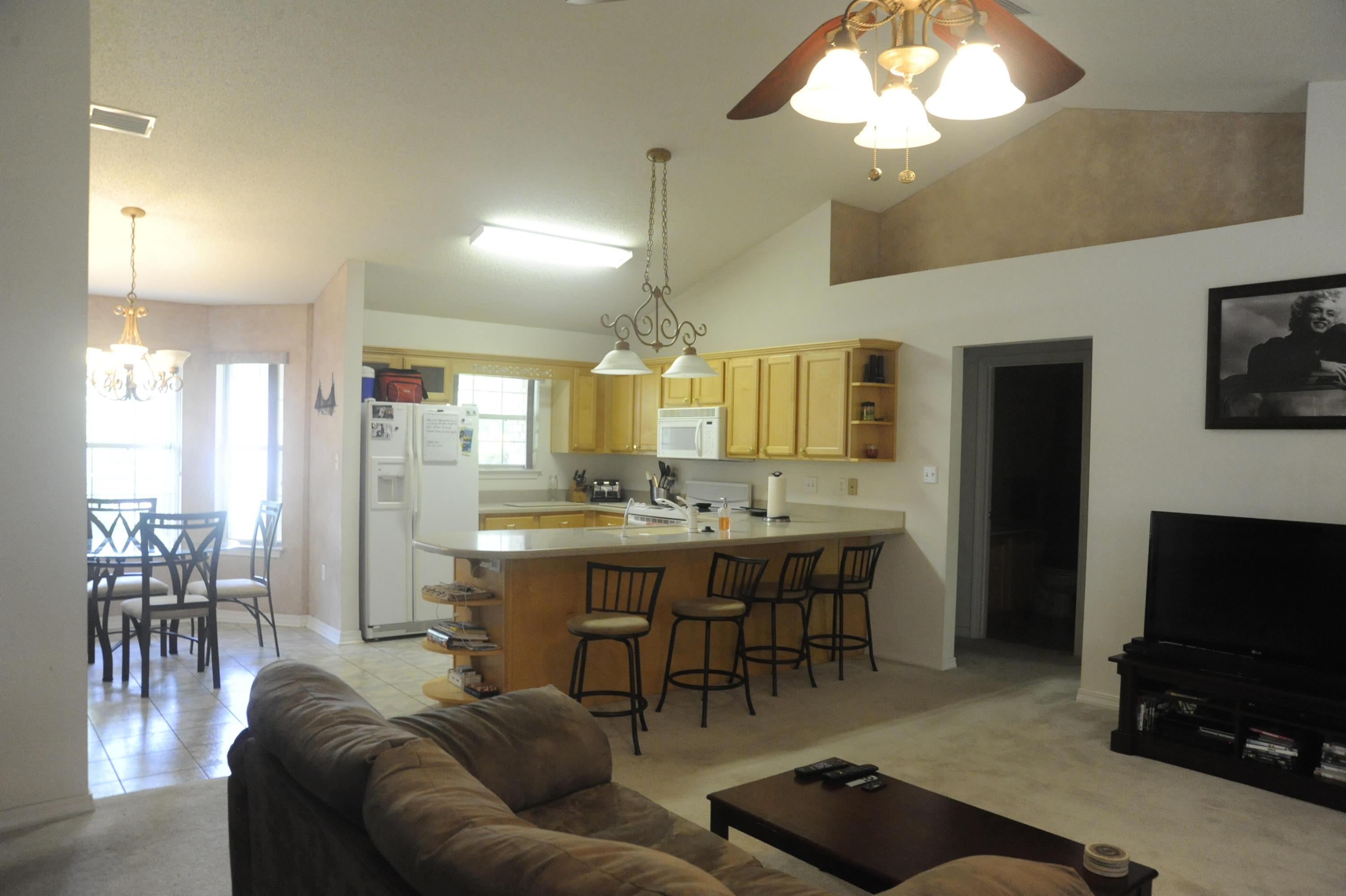 INDIAN WOODS - Residential