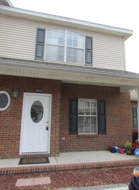 Grand Oak Place - Residential Lease