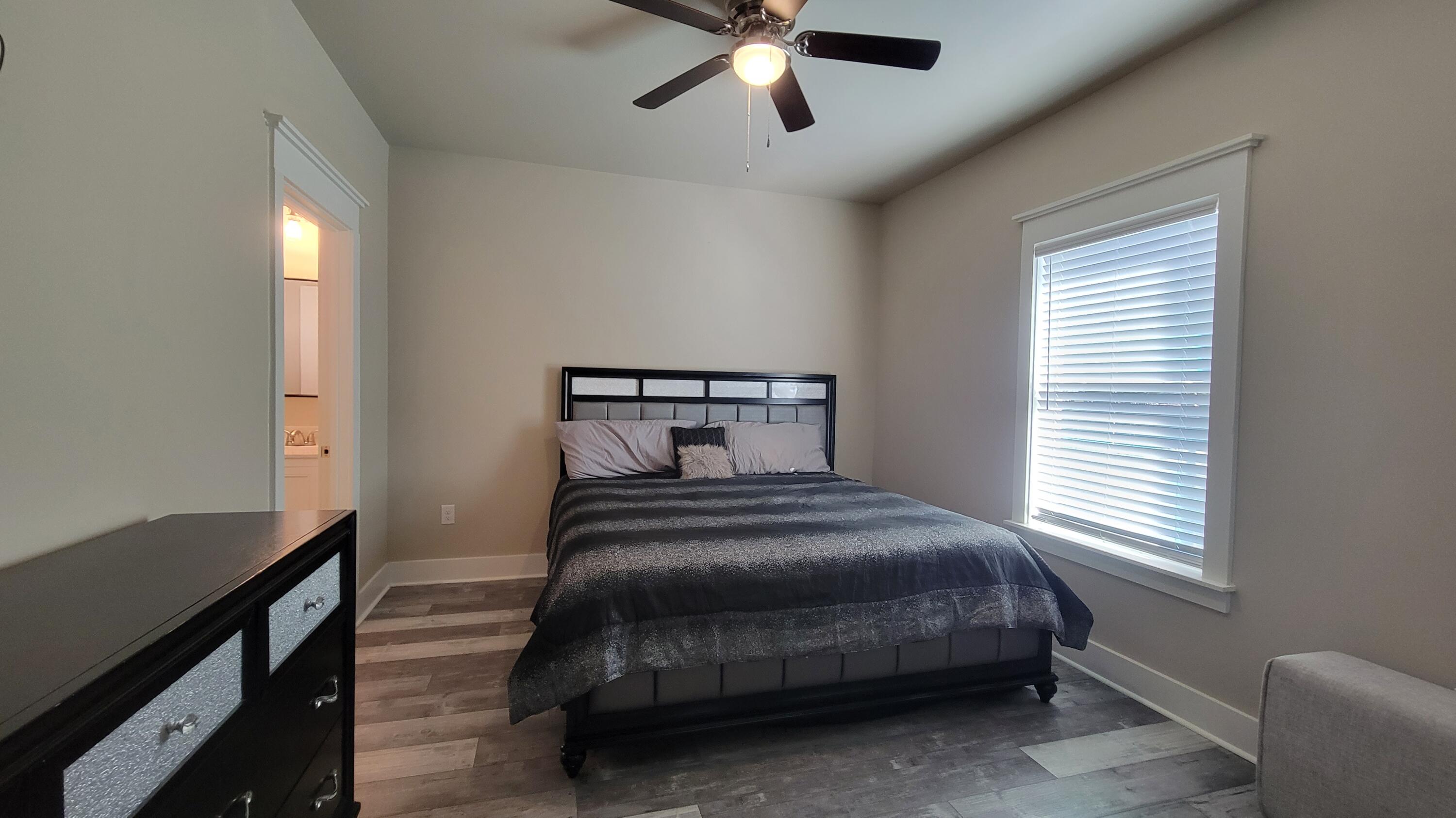 TOWN OF SANTA ROSA - Residential Lease