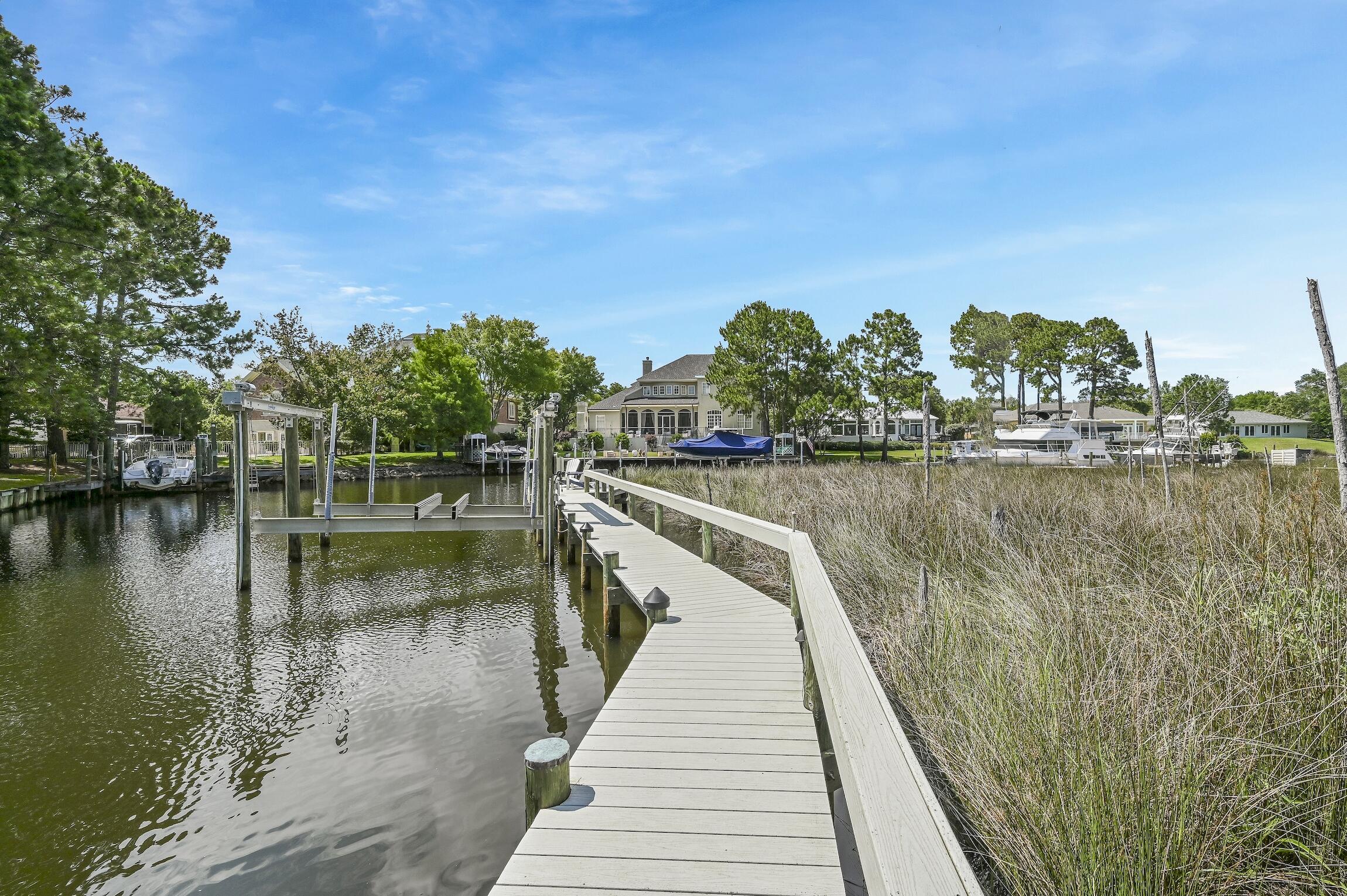 INDIAN BAYOU - Residential