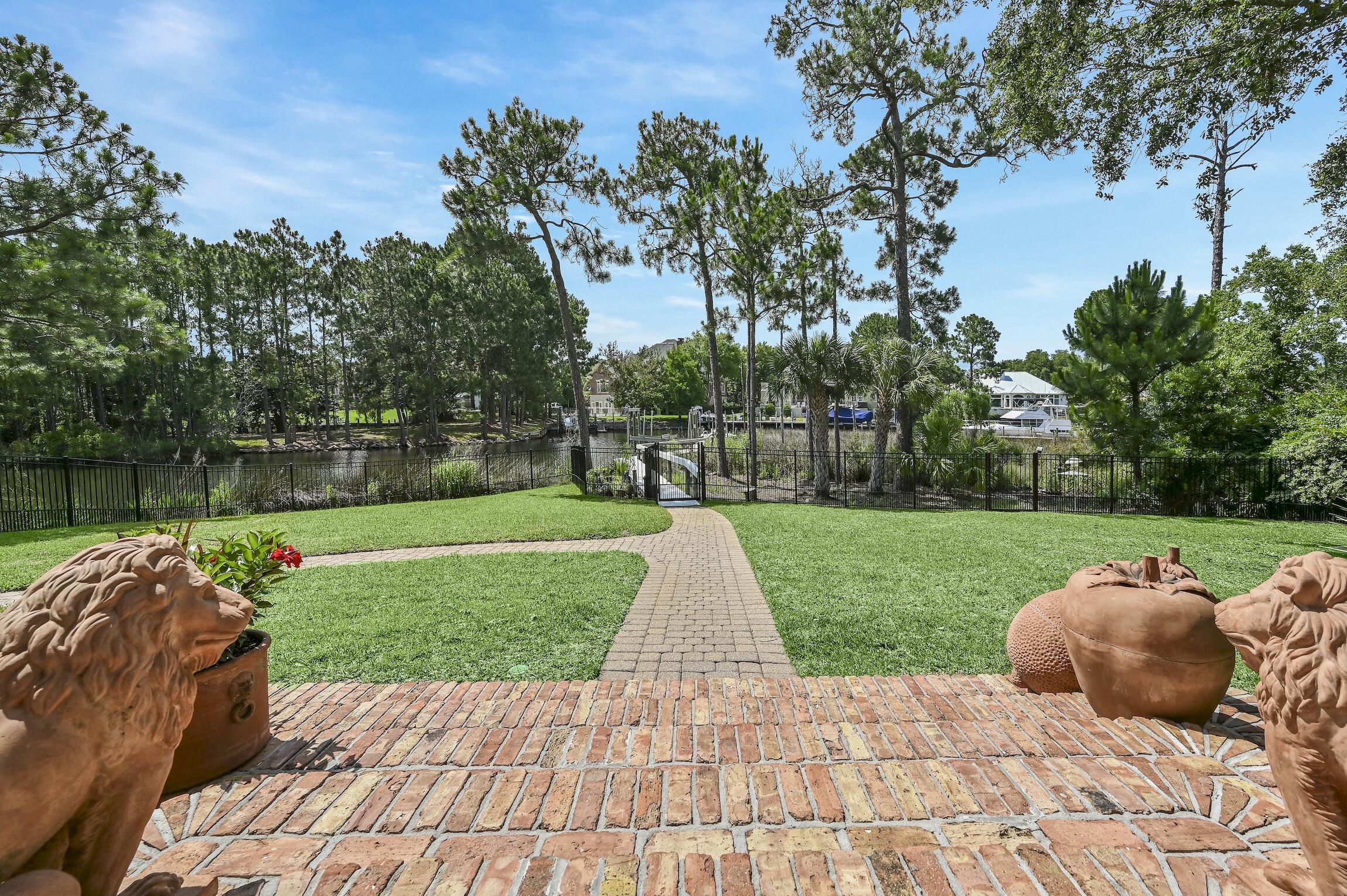 INDIAN BAYOU - Residential
