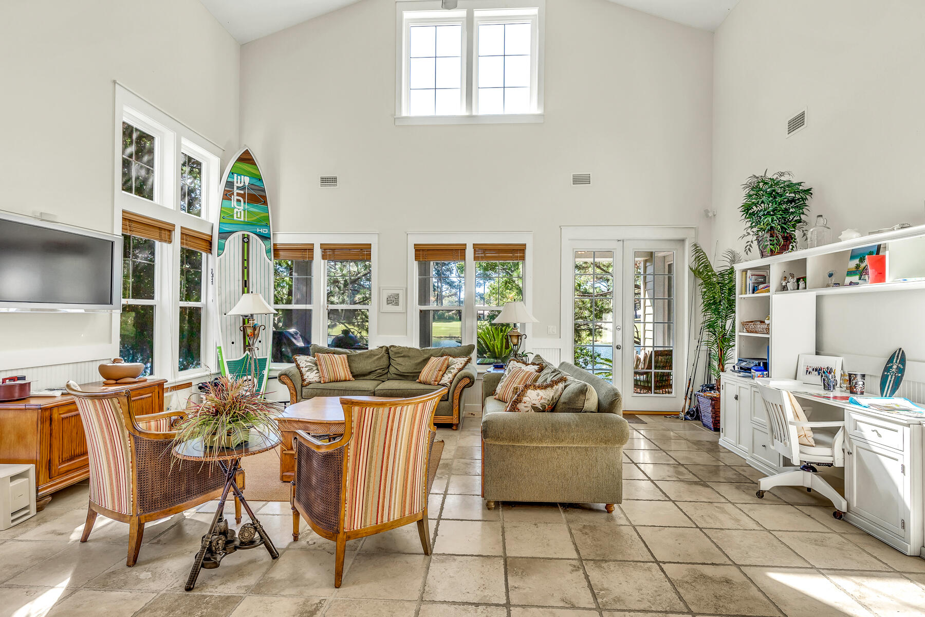 LAUREL GROVE - Residential