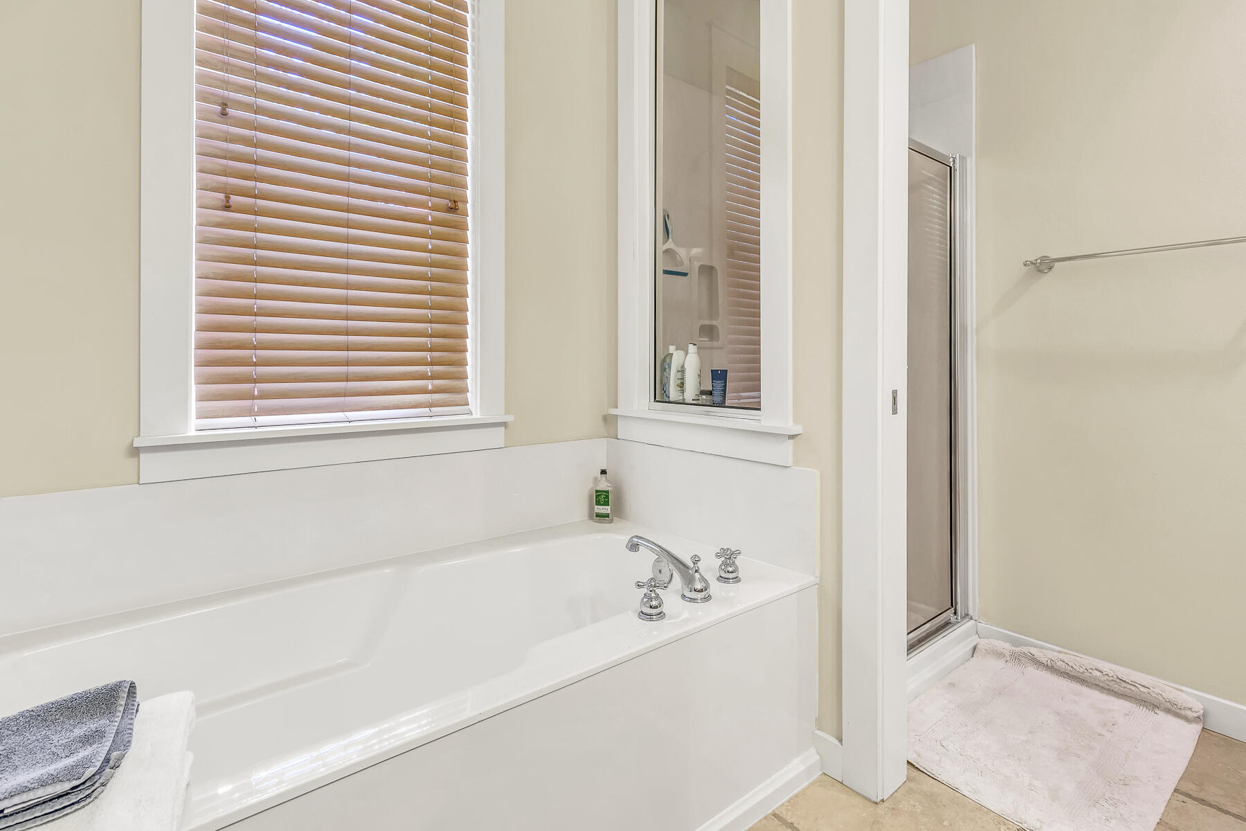 LAUREL GROVE - Residential