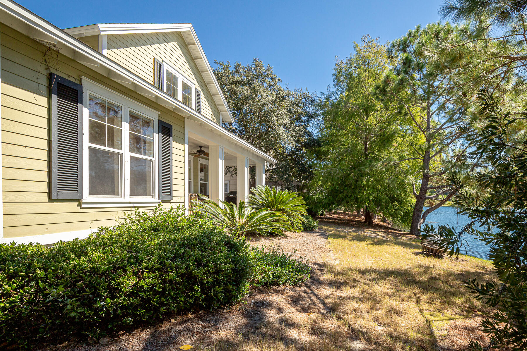 LAUREL GROVE - Residential